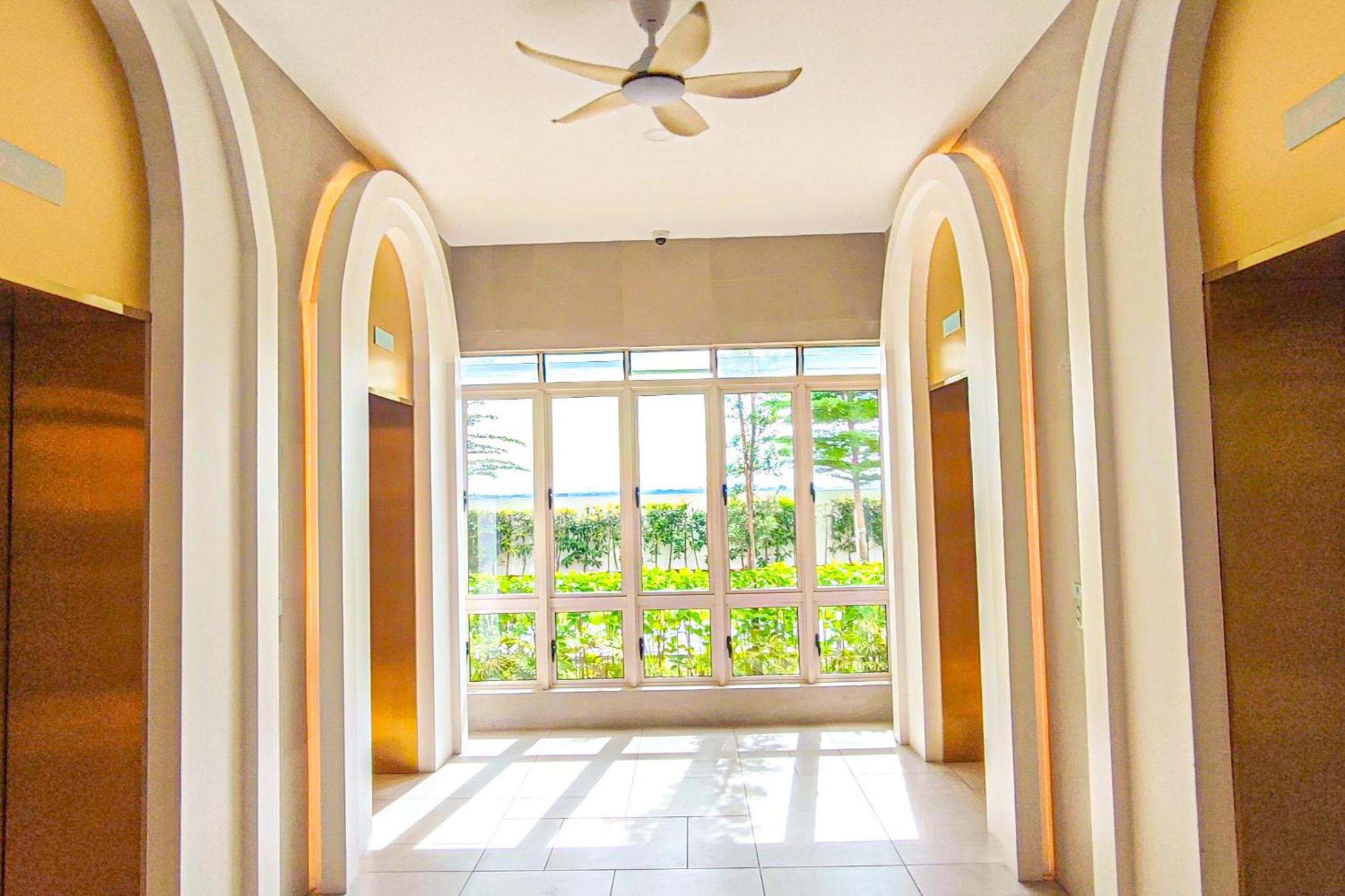 Peaceful Luxury at Tresor Klang by HCK