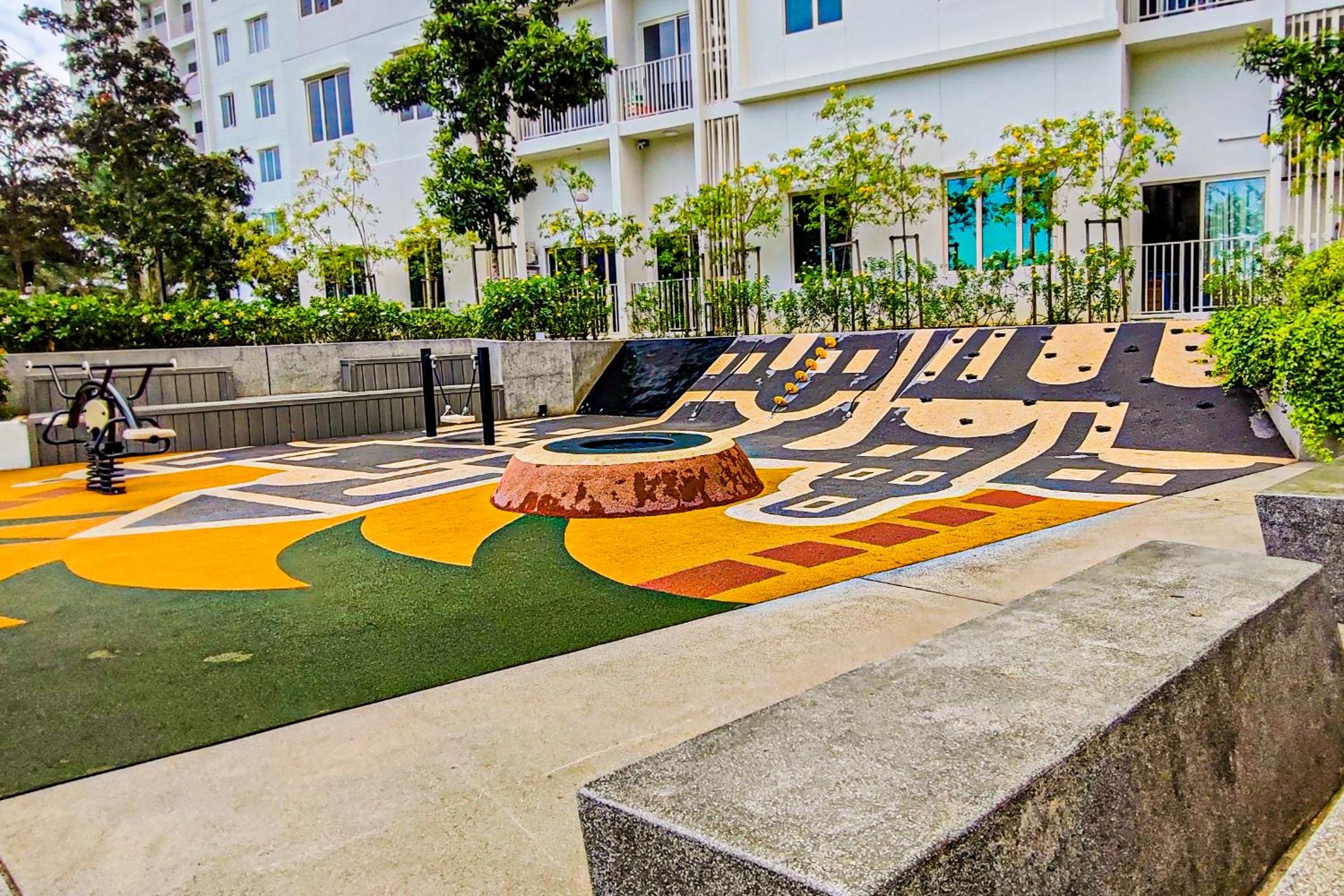 Peaceful Luxury at Tresor Klang by HCK