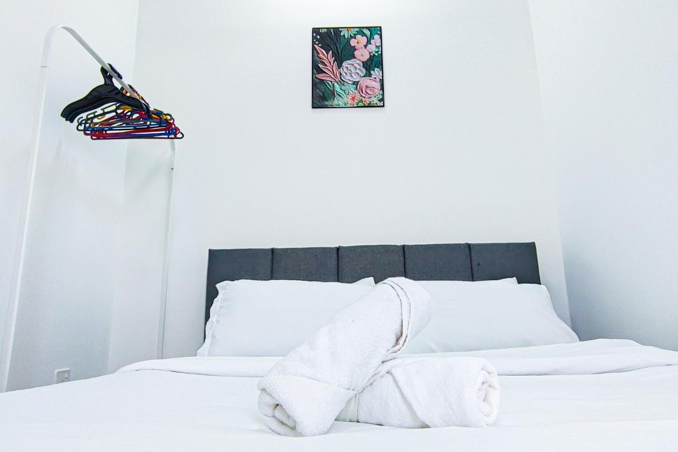 Peaceful Luxury at Tresor Klang by HCK