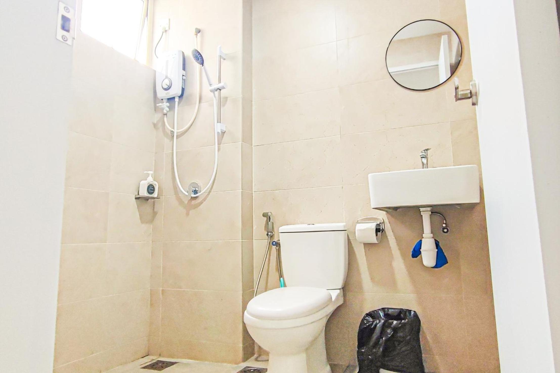Peaceful Luxury at Tresor Klang by HCK