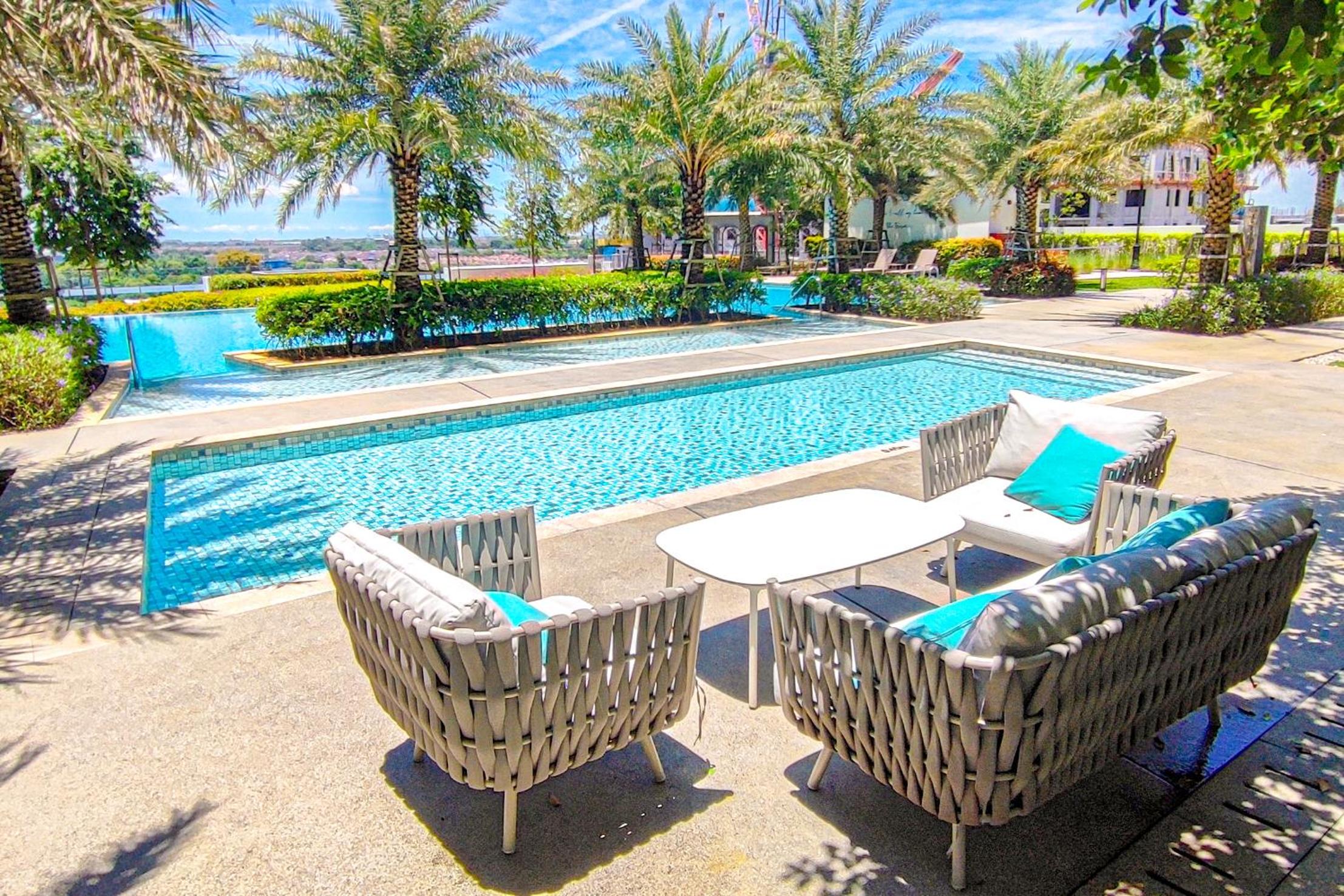 Peaceful Luxury at Tresor Klang by HCK