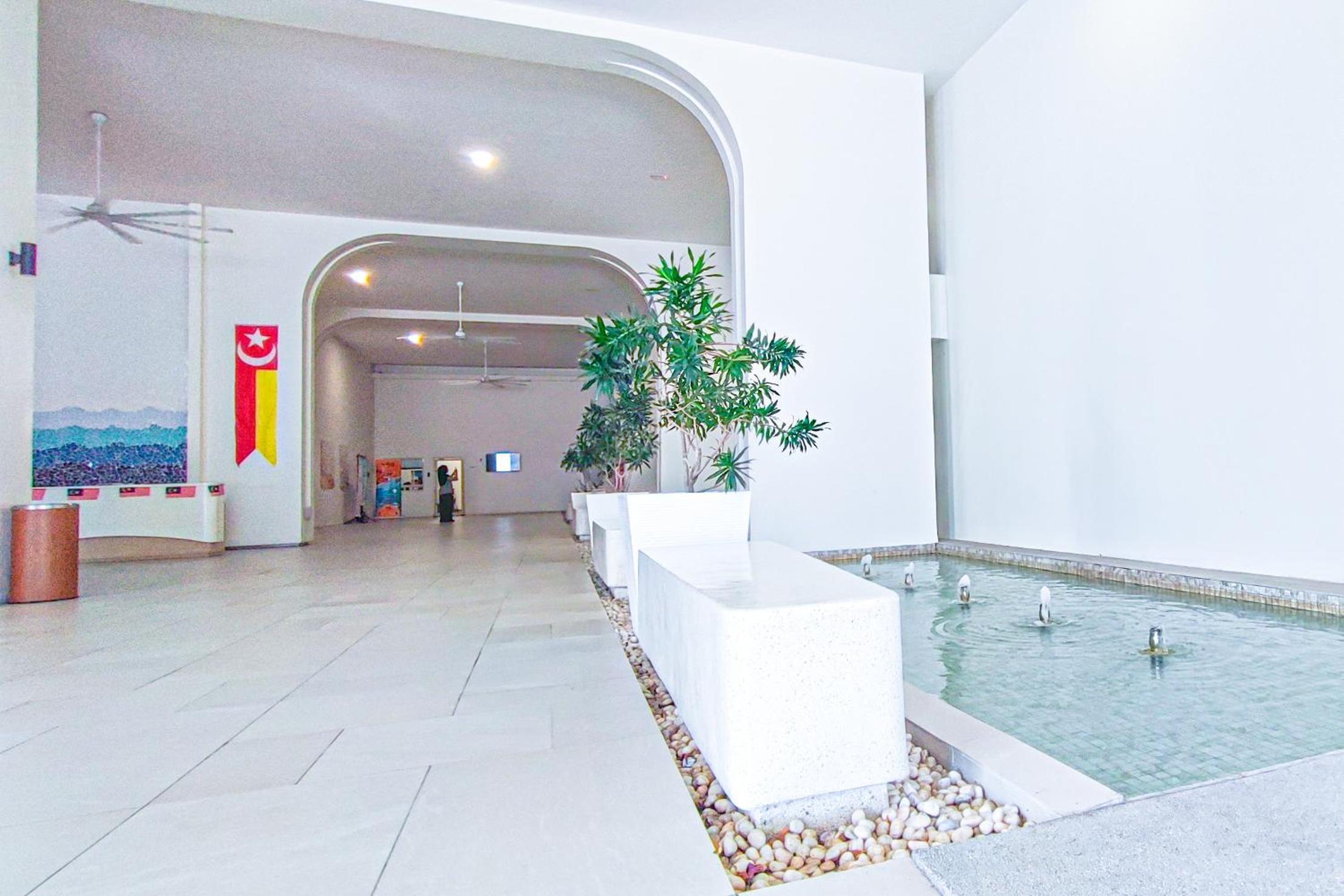 Peaceful Luxury at Tresor Klang by HCK
