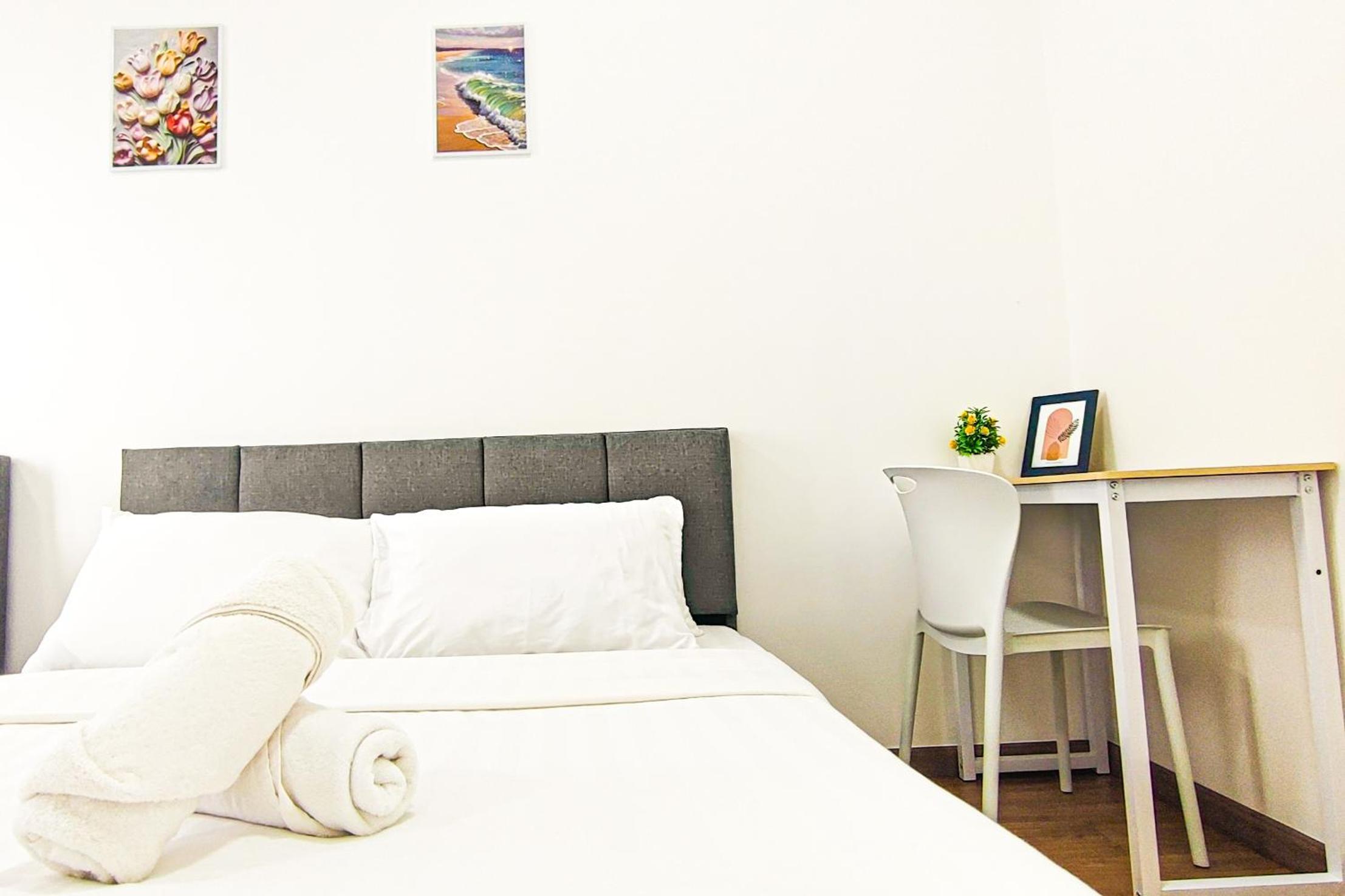 Peaceful Luxury at Tresor Klang by HCK