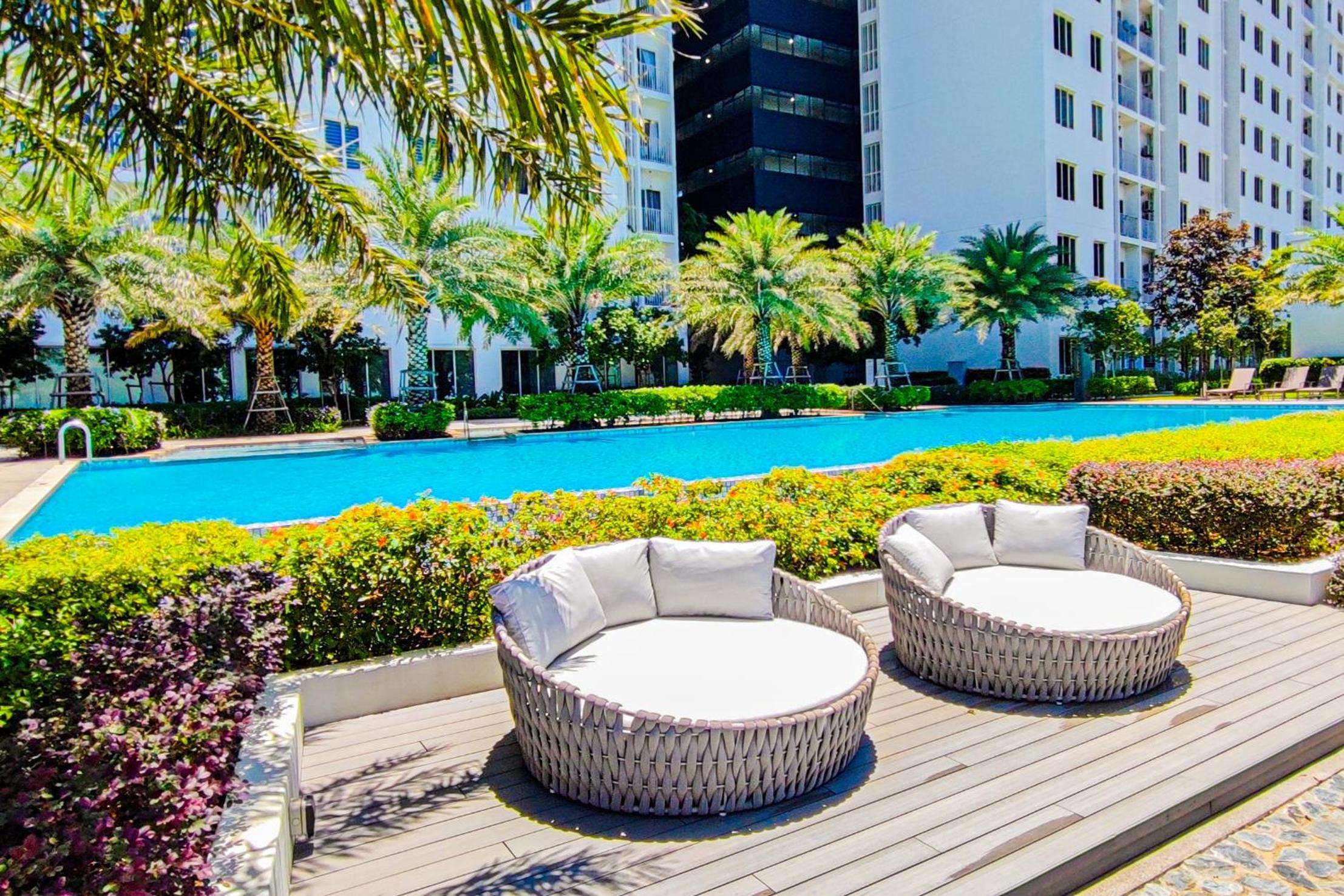Peaceful Luxury at Tresor Klang by HCK