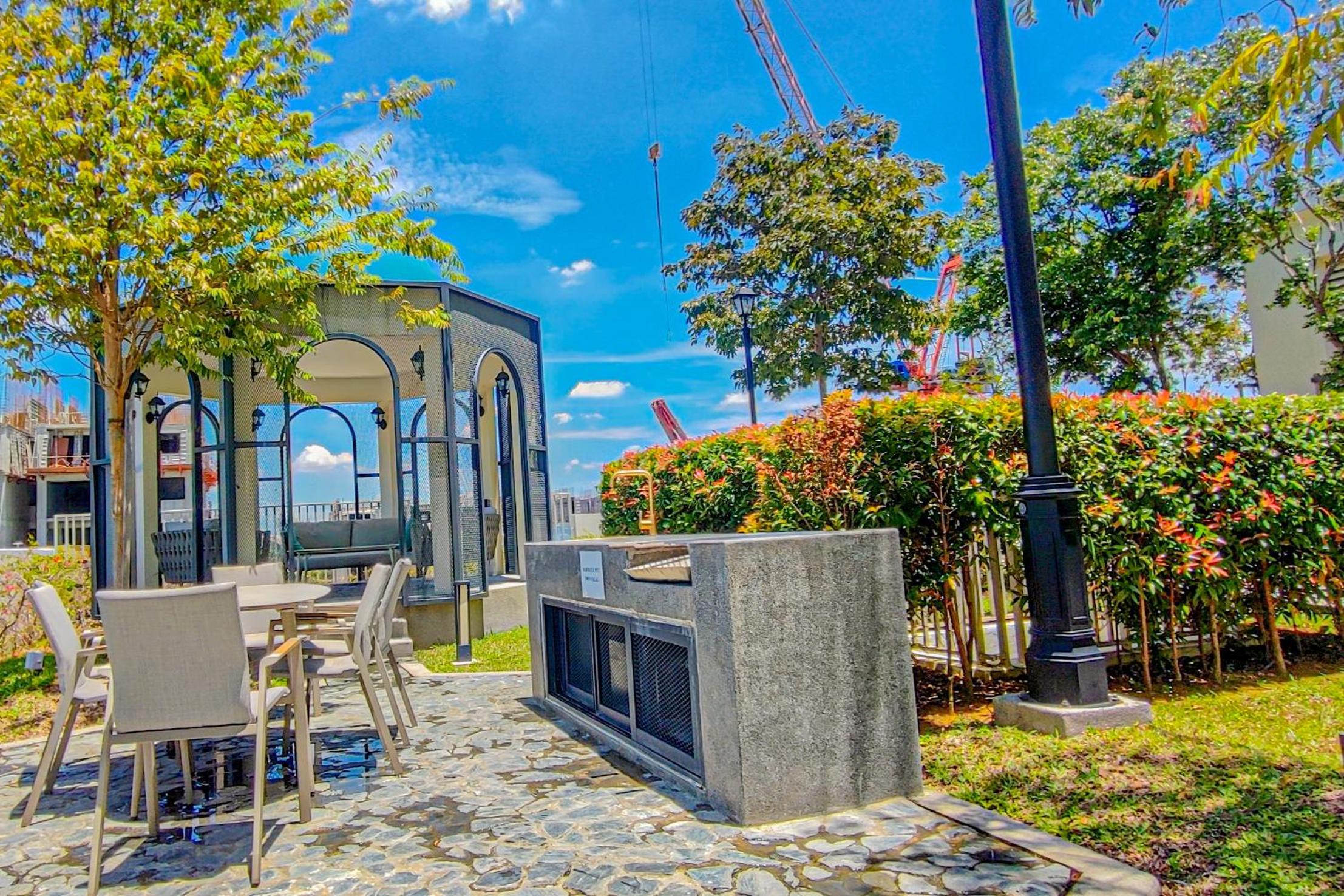 Peaceful Luxury at Tresor Klang by HCK