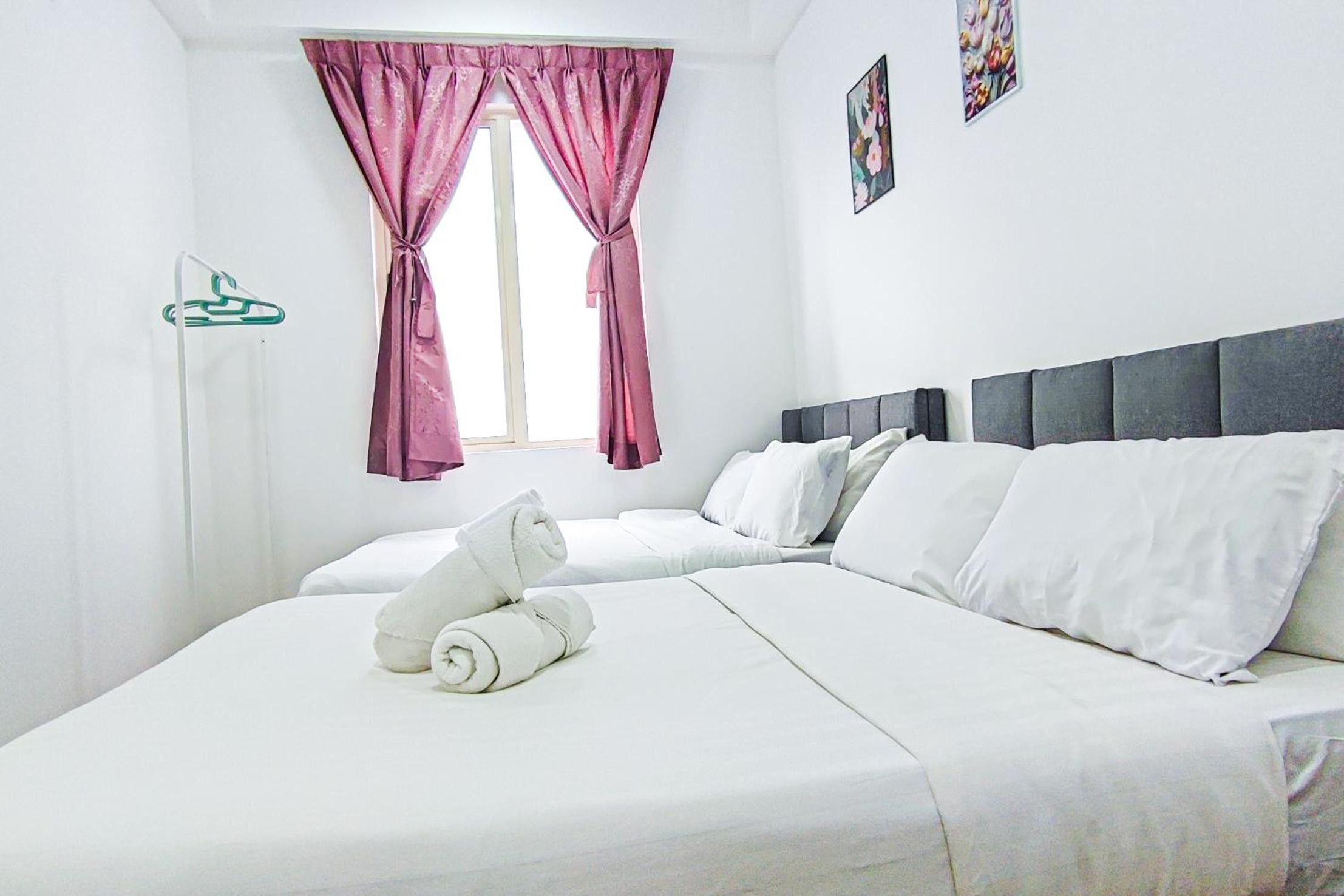 Peaceful Luxury at Tresor Klang by HCK