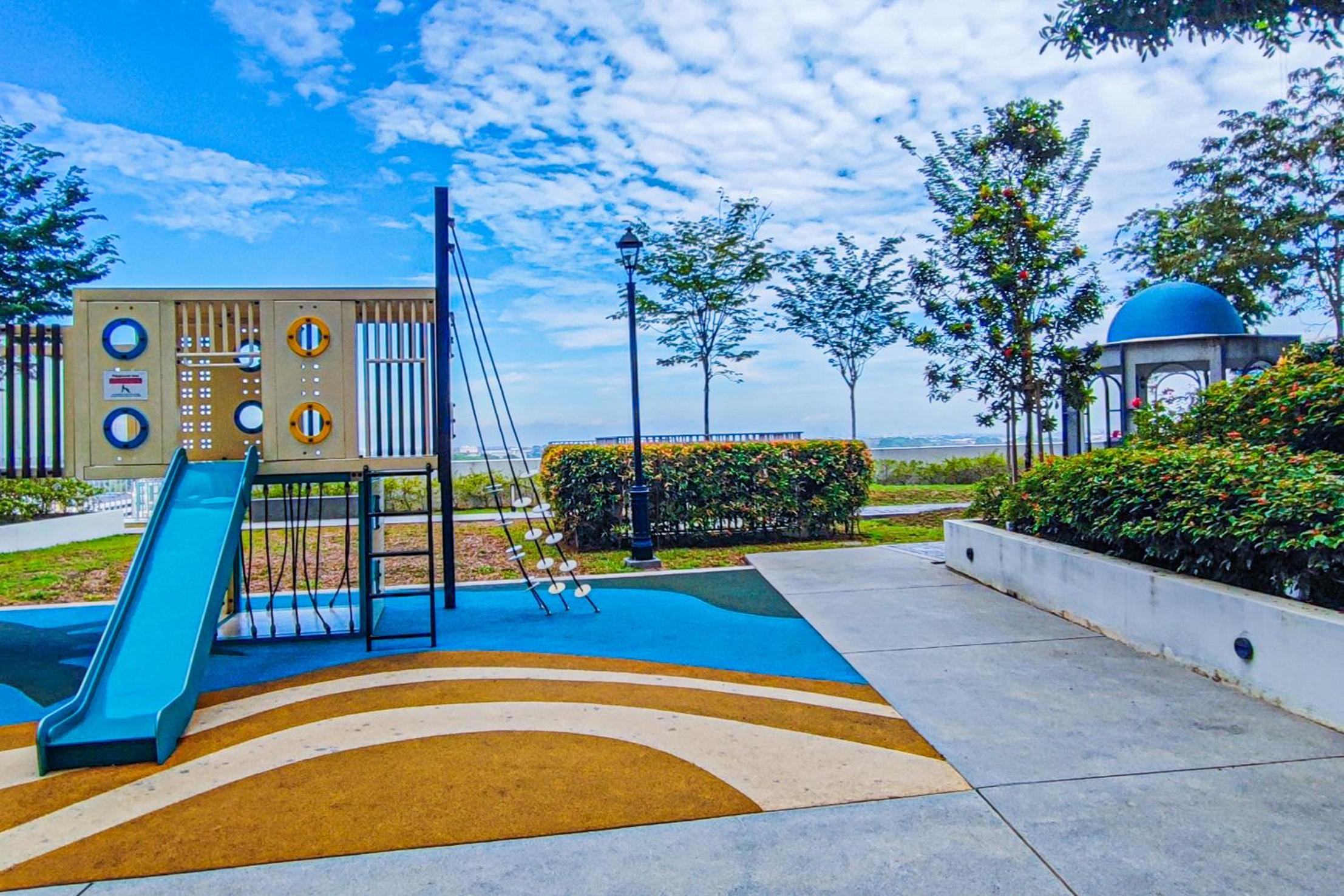 Peaceful Luxury at Tresor Klang by HCK