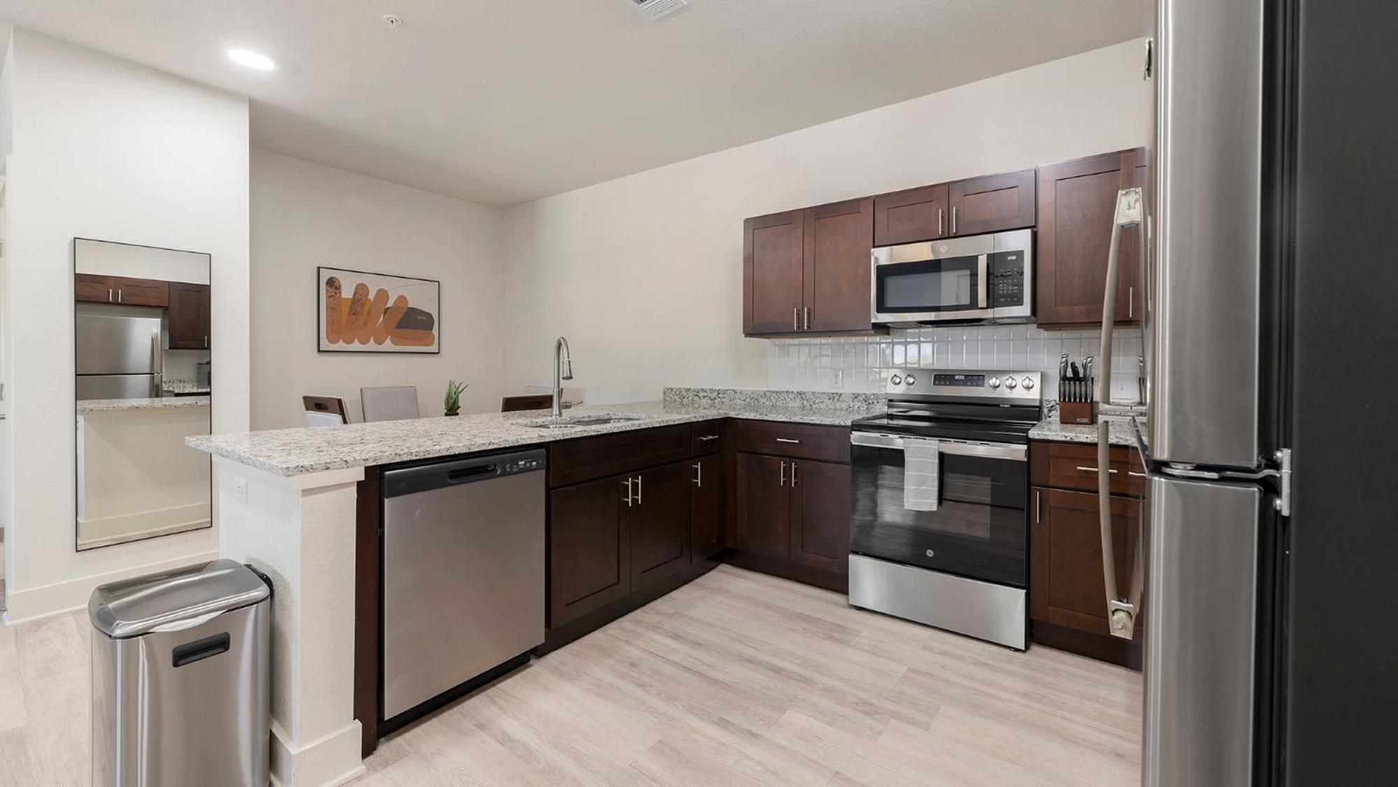 Landing Stylish 1BD Clubhouse Gym