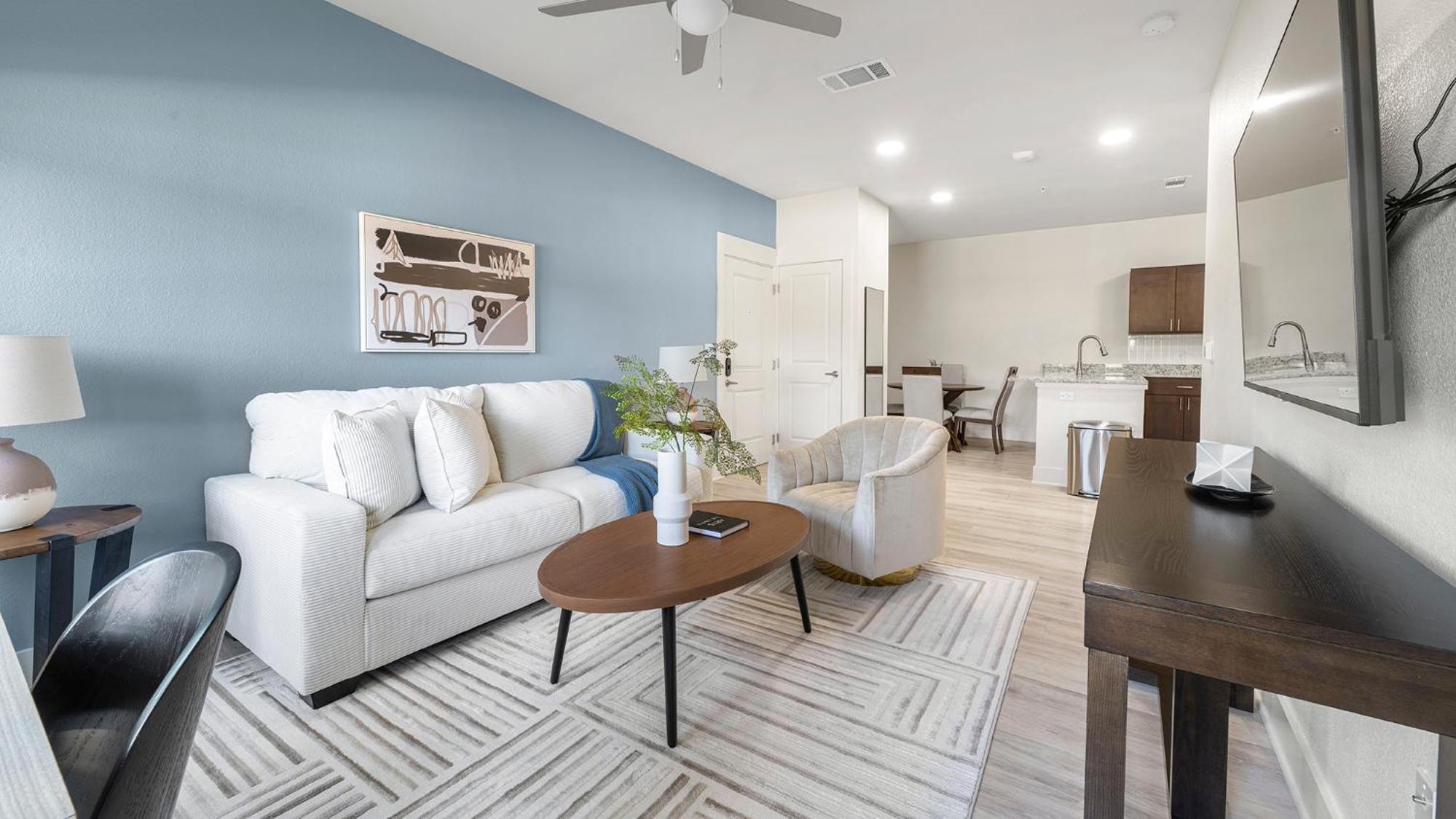 Landing Stylish 1BD Clubhouse Gym
