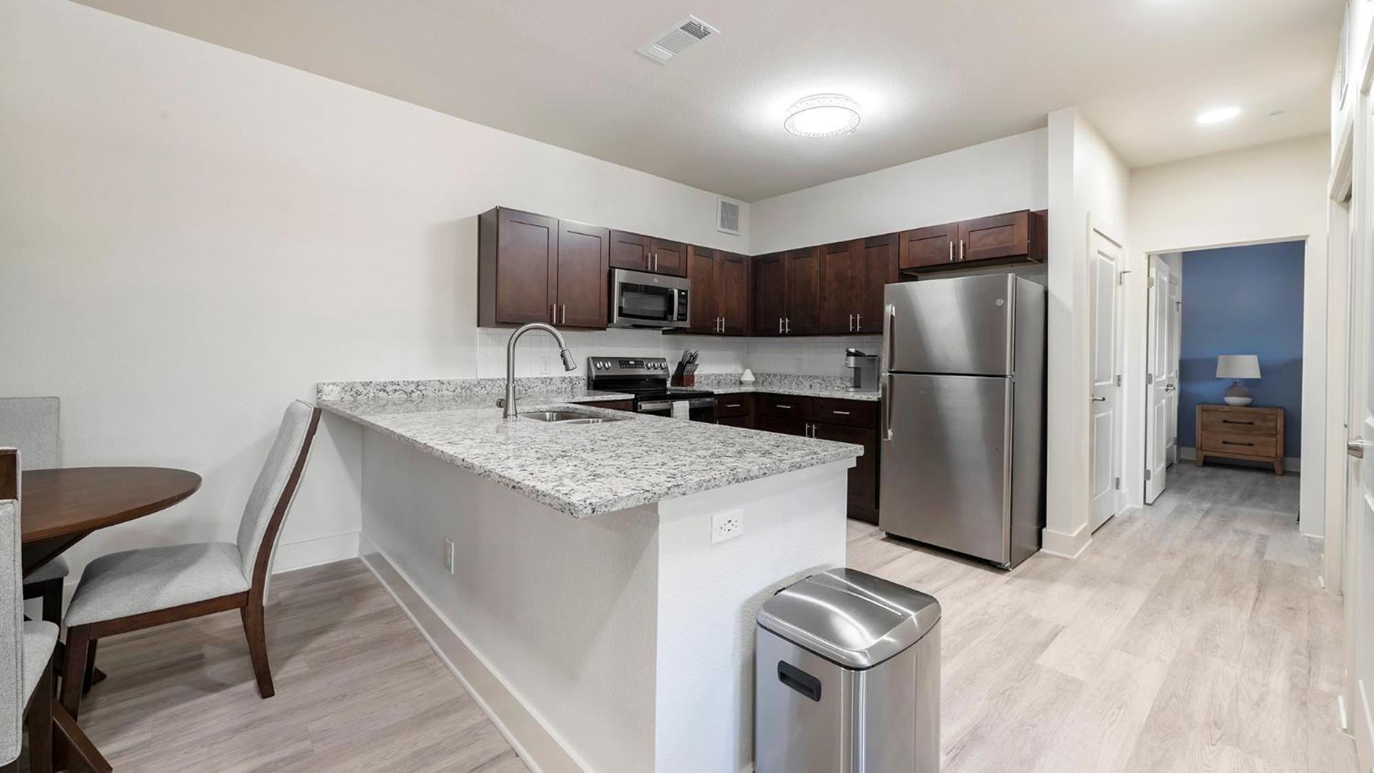 Landing Stylish 1BD Clubhouse Gym