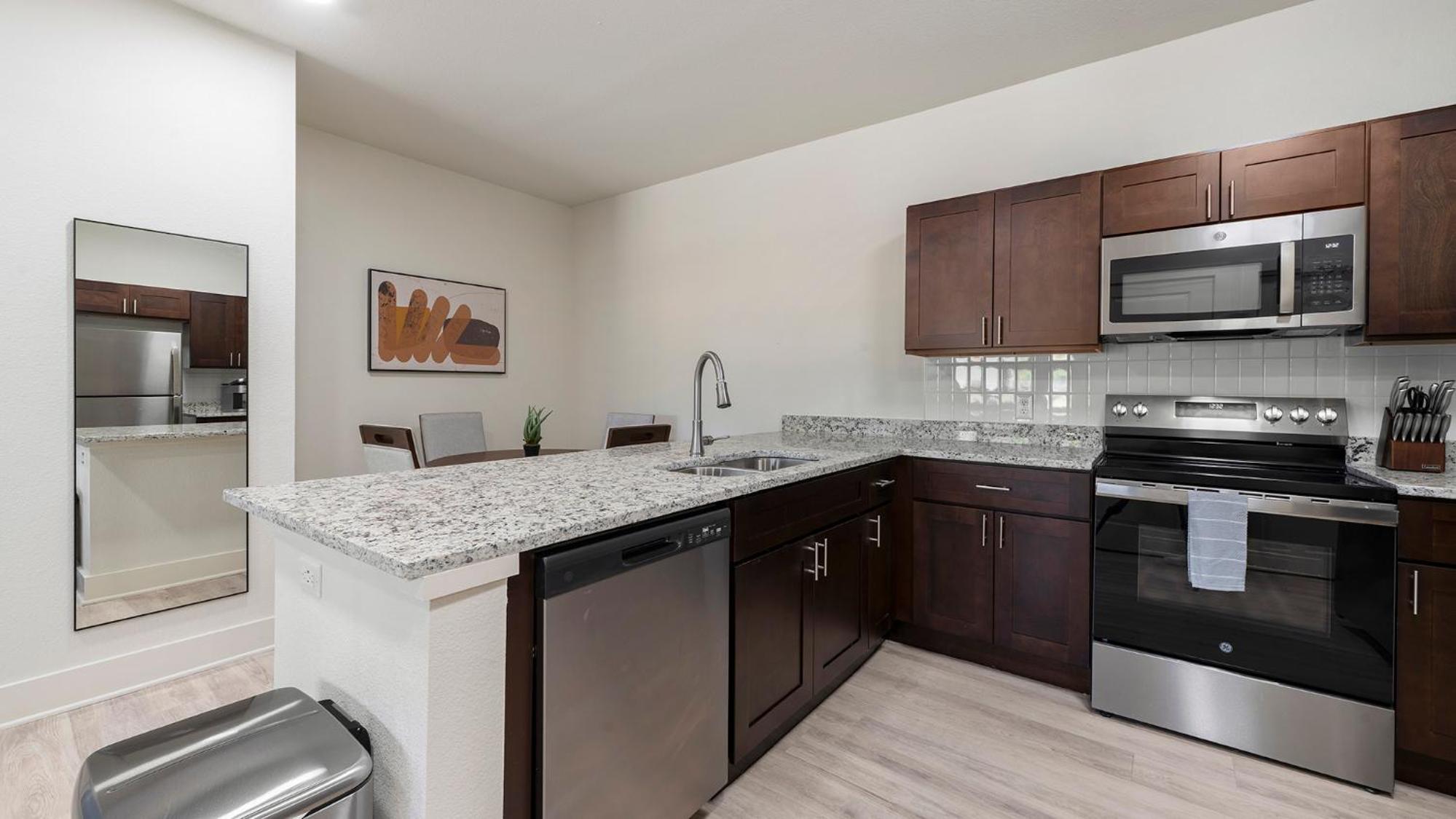 Landing Stylish 1BD Clubhouse Gym