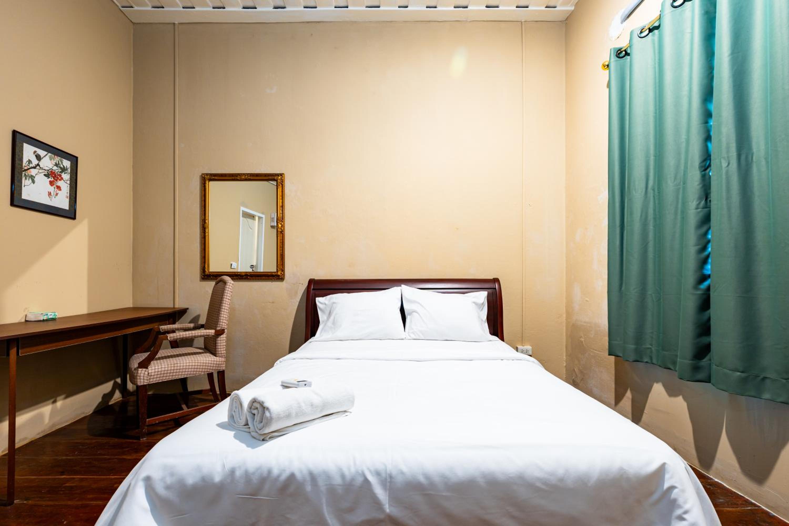 Rest Inn Yaowarat Bangkok - เรสอินน์ เยาวราช
