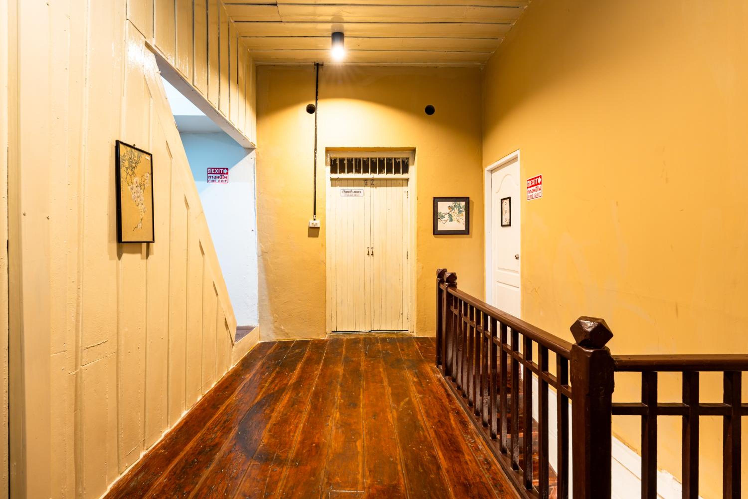 Rest Inn Yaowarat Bangkok - เรสอินน์ เยาวราช