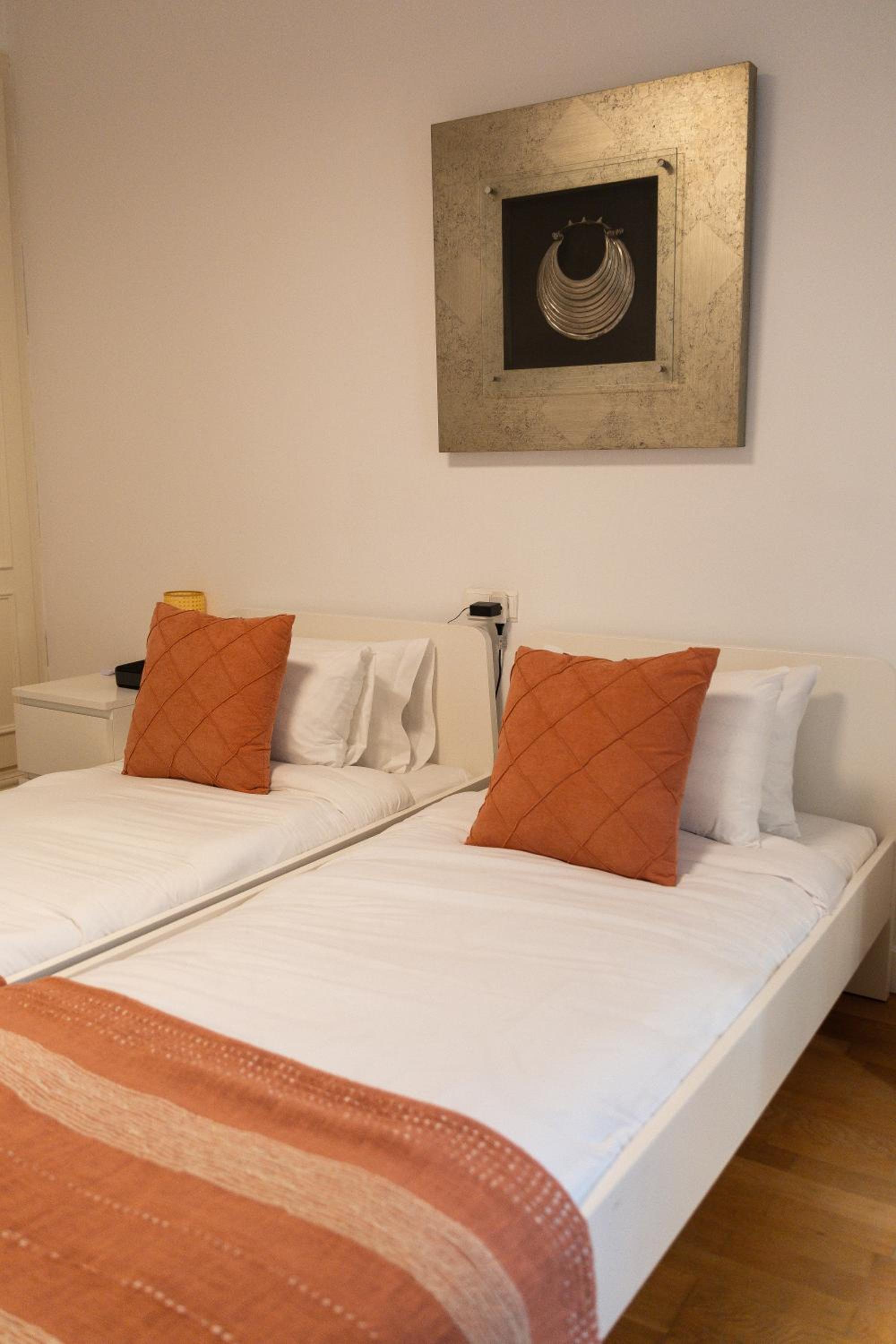 GoToSeville Talavera Suites