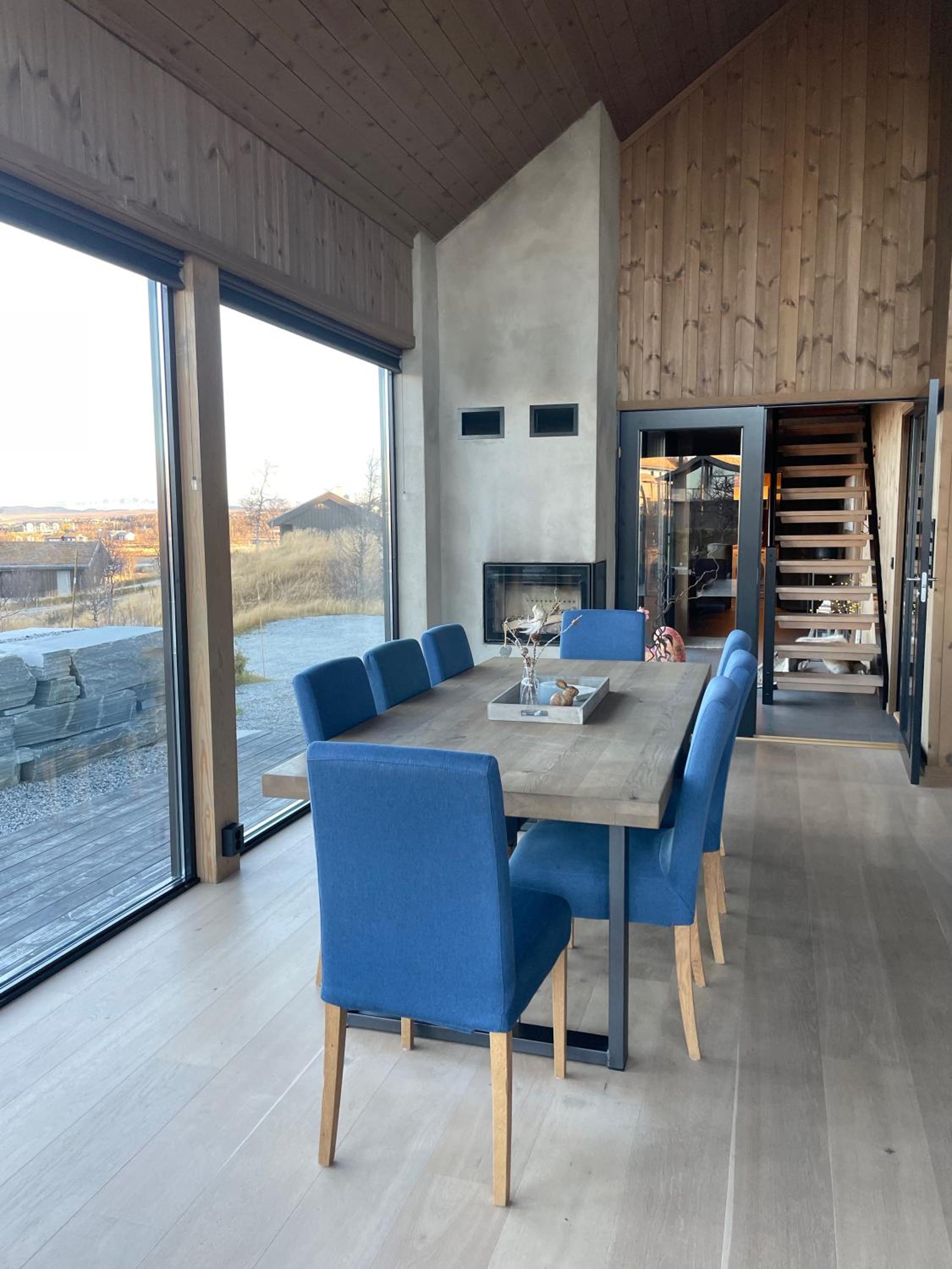 Spacious modern family chalet in Solhovda close to hiking, skiing & nature