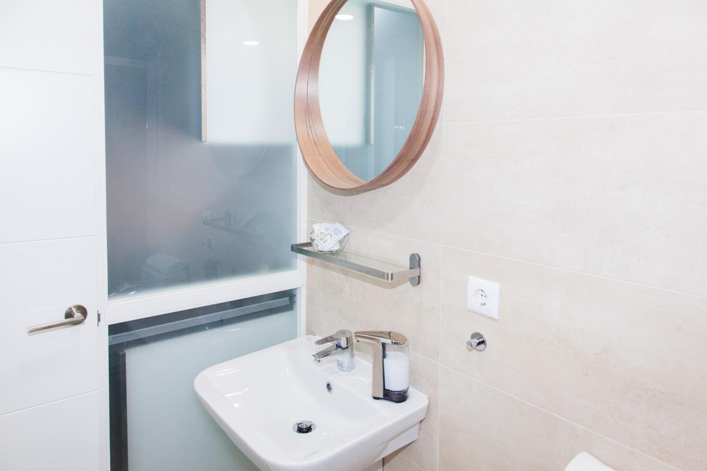 GoToSeville Mini Studio