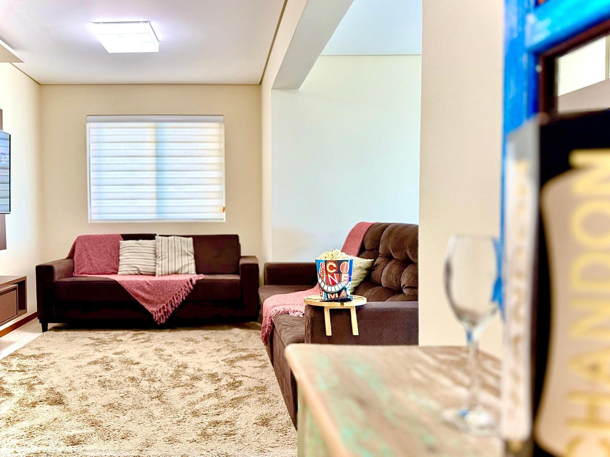 Apto Frente Mar Bali Beach Home Club 3 Quartos Climatizados Cozinha Completa Sacada com Churrasqueira 2 Vagas de Garagem Piscina borda infinita Sauna Acade