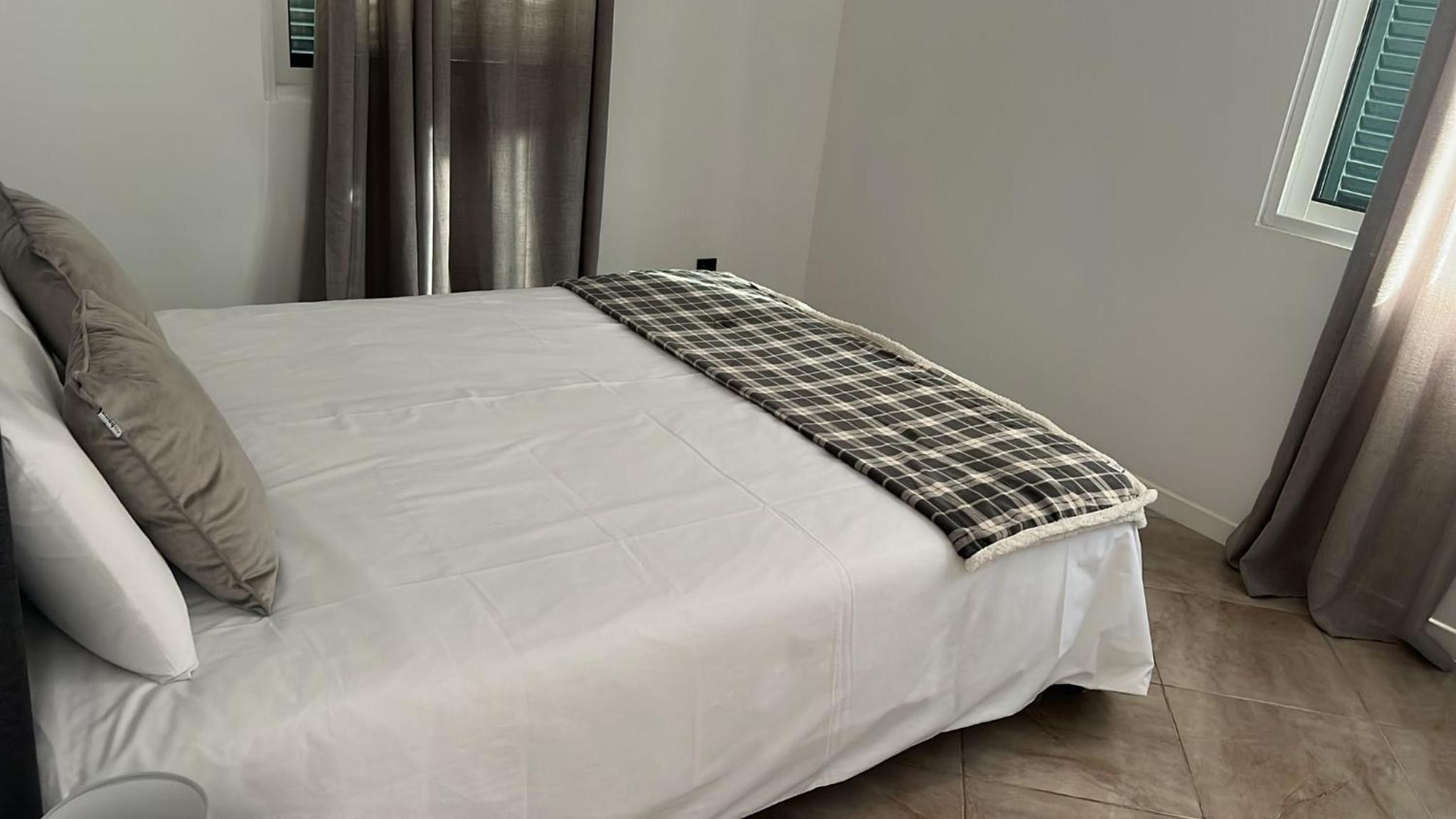 Stylish 3-bedroom flat in Funchal
