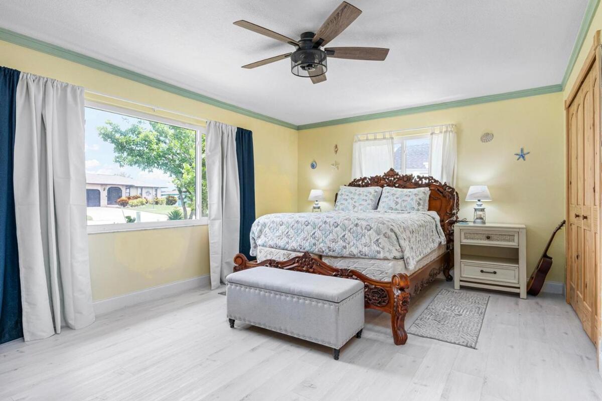 Manna Beach House
