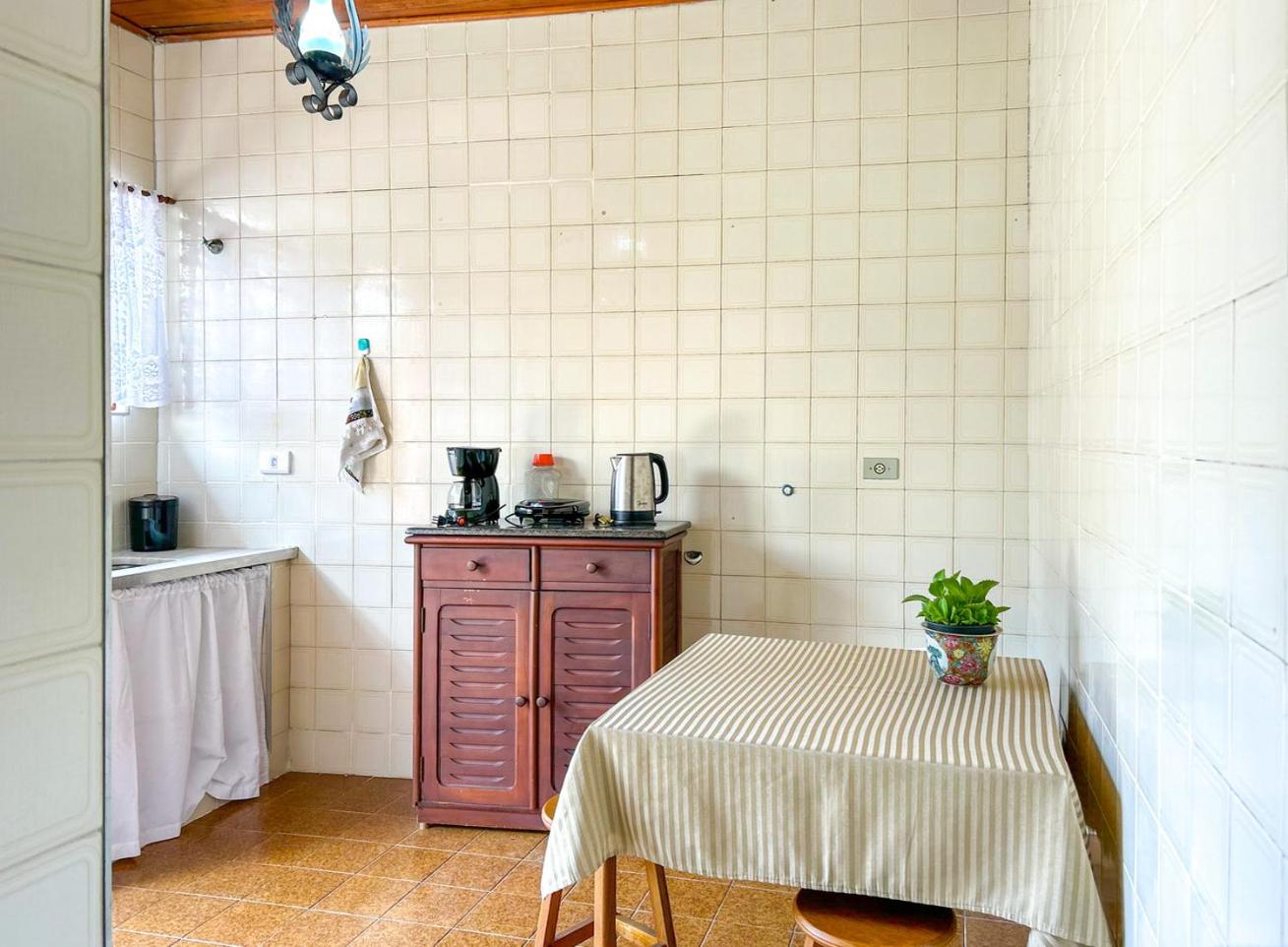 Casa c garagem, wi-fi, Pet Friendly, prox Capivari