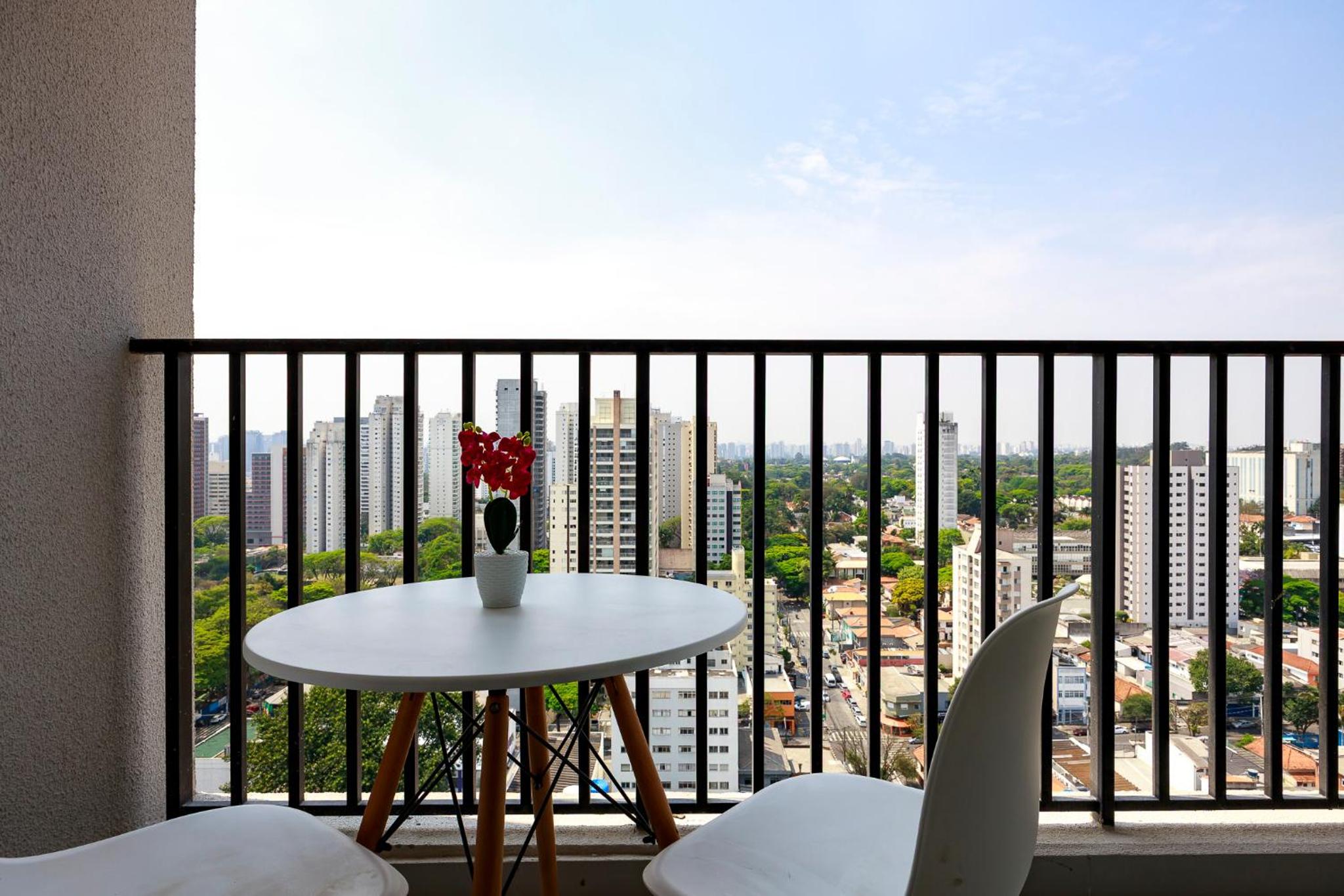 Hub Alto da Boa Vista Apartments
