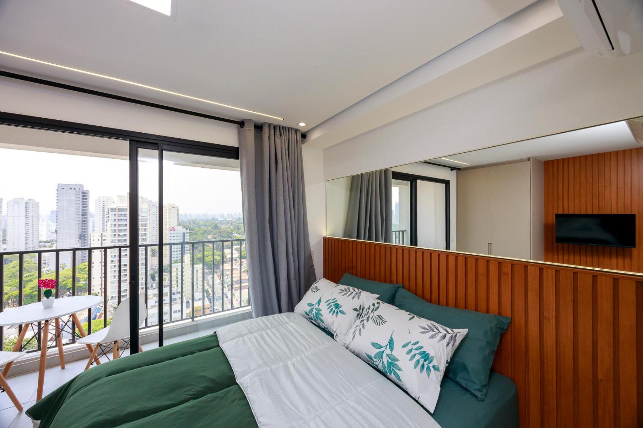 Hub Alto da Boa Vista Apartments