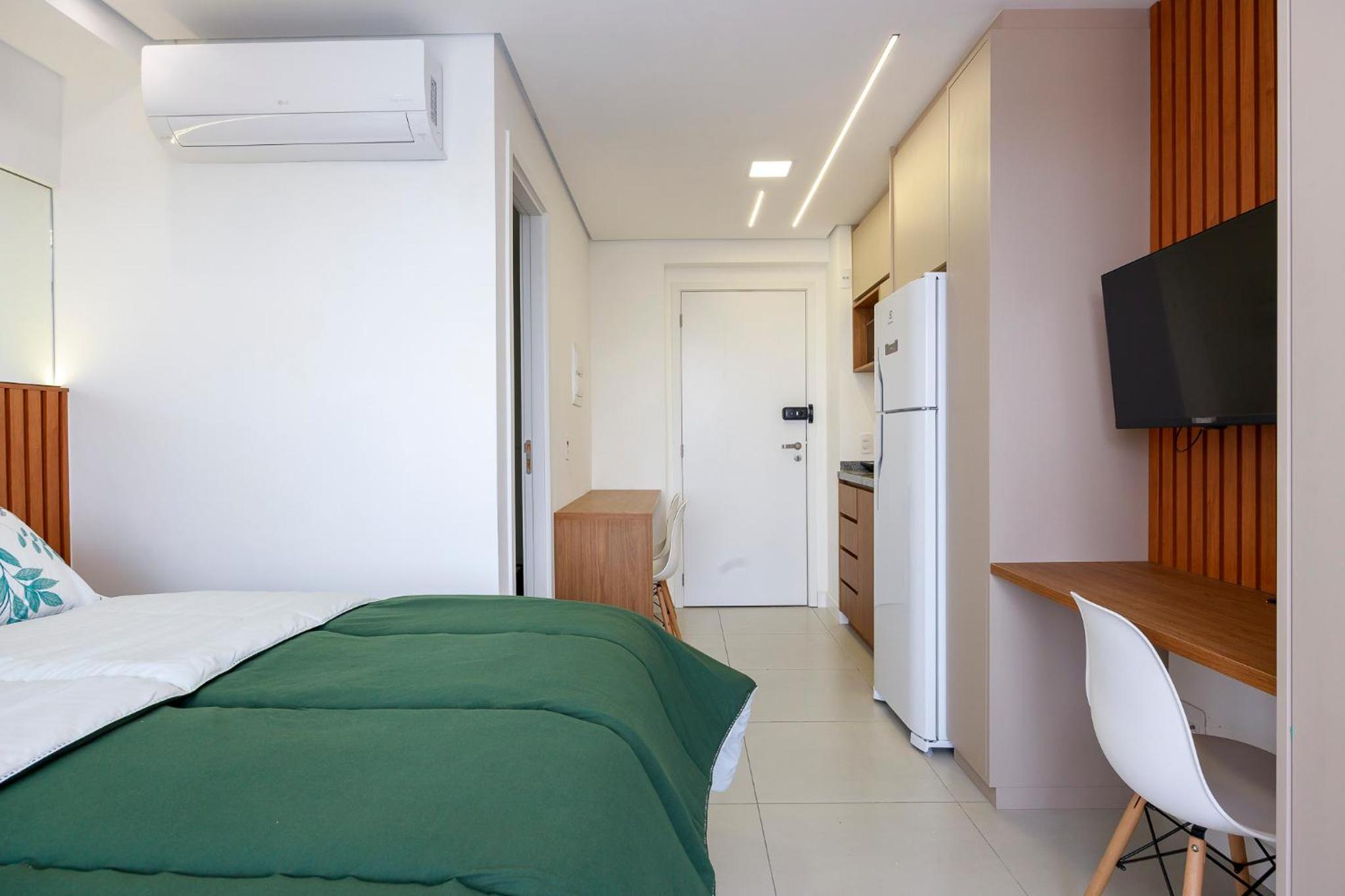 Hub Alto da Boa Vista Apartments