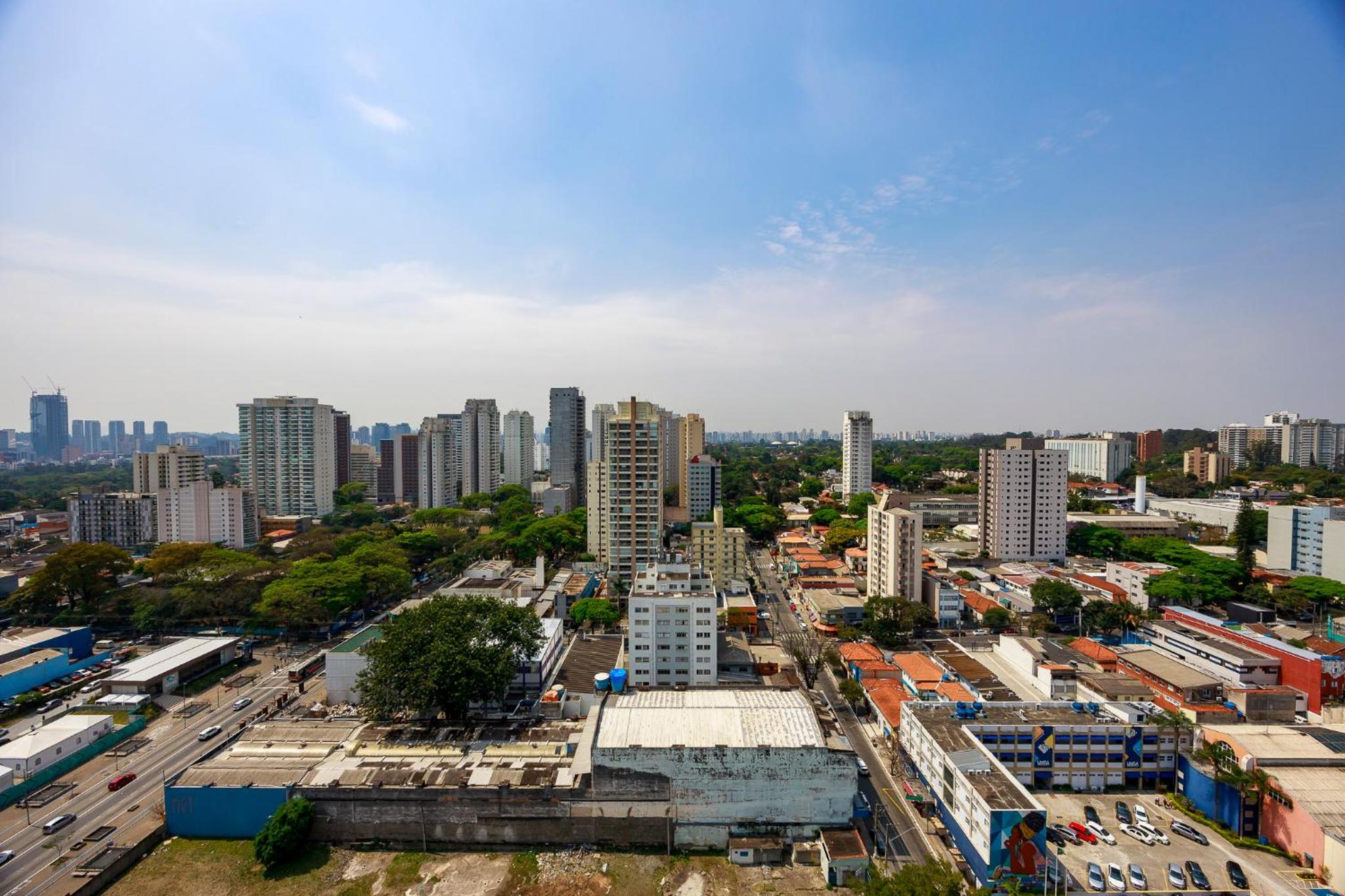 Hub Alto da Boa Vista Apartments