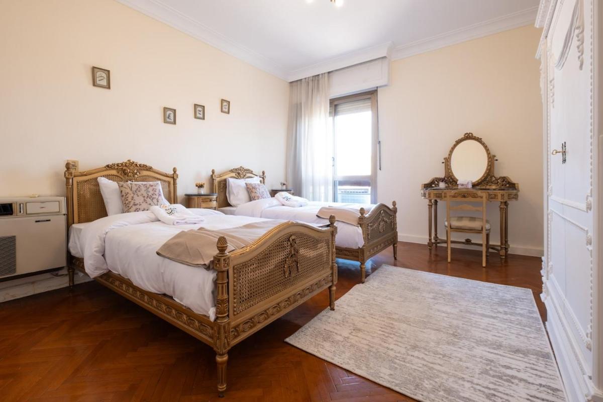The Royal Tower View Elegant 3BR in Zamalek