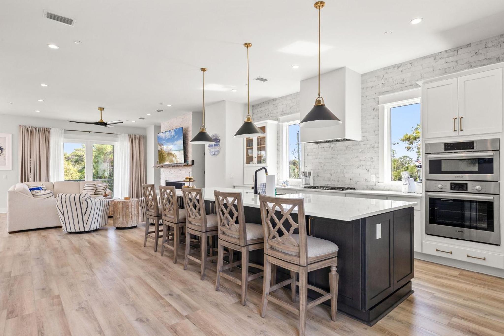 BRAND NEW Coastal Modern Beach Retreat w/ Private Pool, 1 Minute to the Beach
