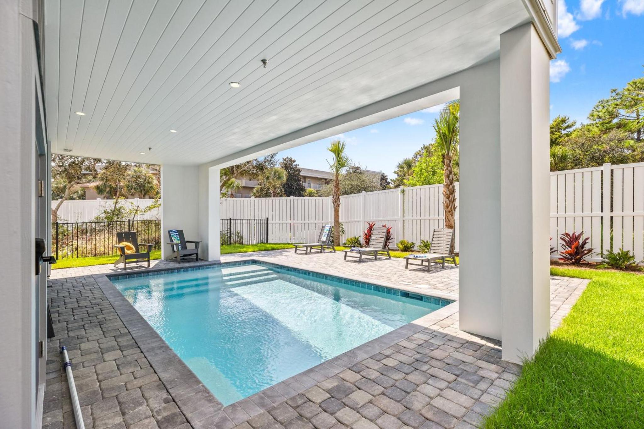 BRAND NEW Coastal Modern Beach Retreat w/ Private Pool, 1 Minute to the Beach
