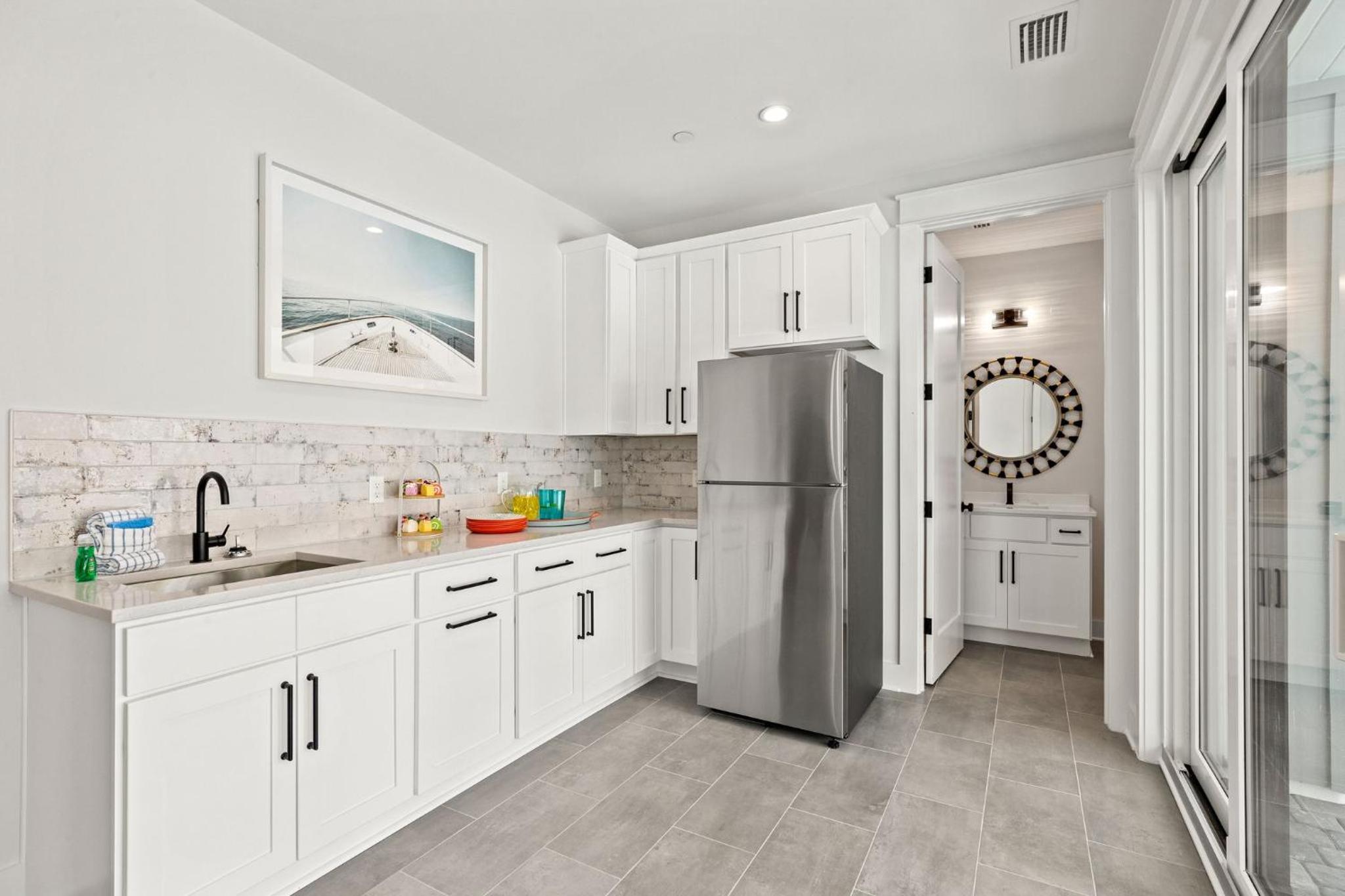 BRAND NEW Coastal Modern Beach Retreat w/ Private Pool, 1 Minute to the Beach