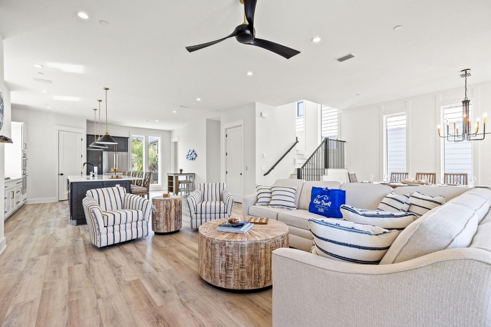 BRAND NEW Coastal Modern Beach Retreat w/ Private Pool, 1 Minute to the Beach