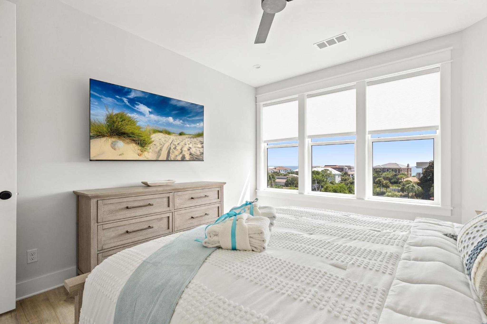 BRAND NEW Coastal Modern Beach Retreat w/ Private Pool, 1 Minute to the Beach