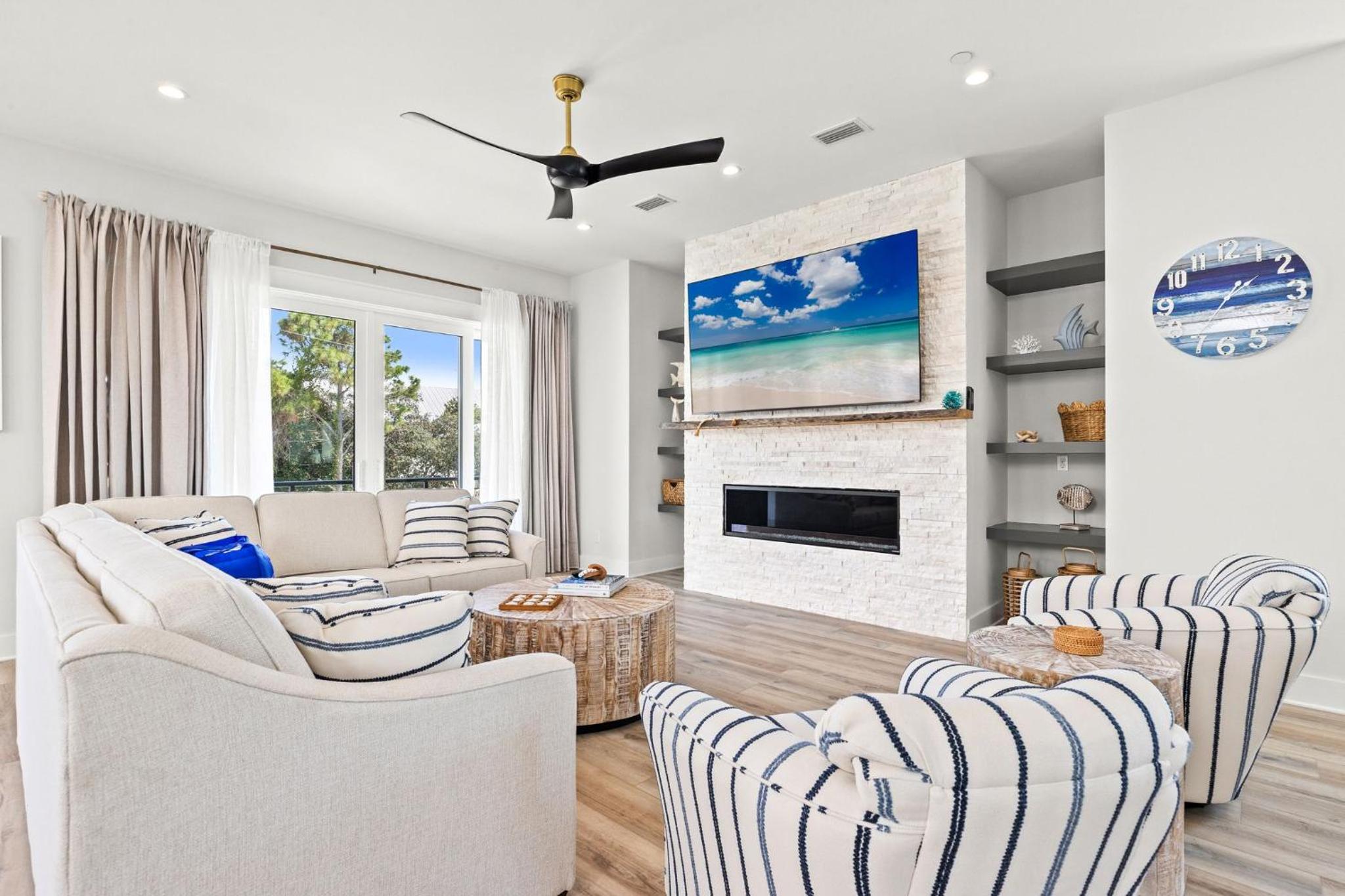 BRAND NEW Coastal Modern Beach Retreat w/ Private Pool, 1 Minute to the Beach