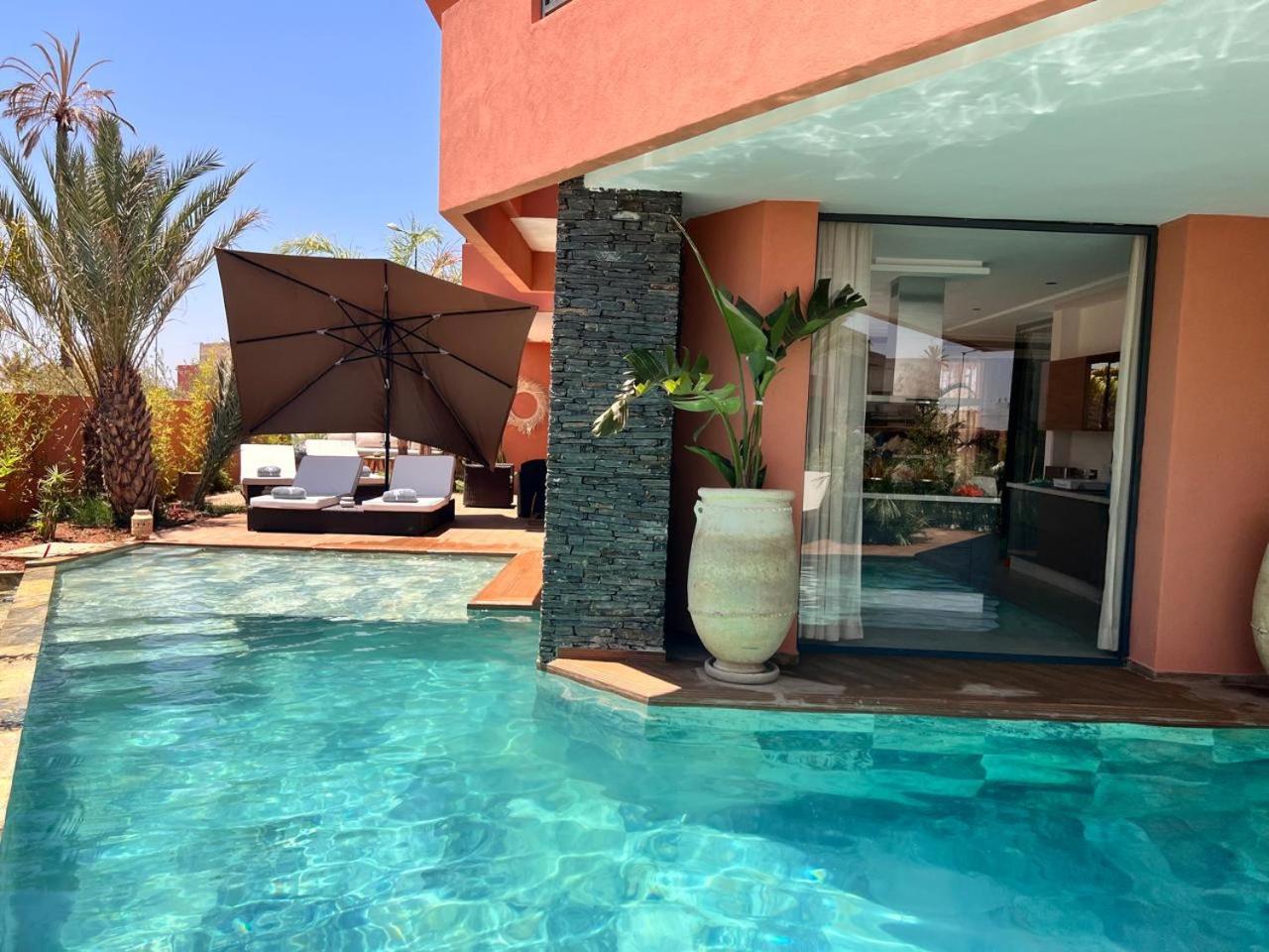 luxury 5 bedroom home