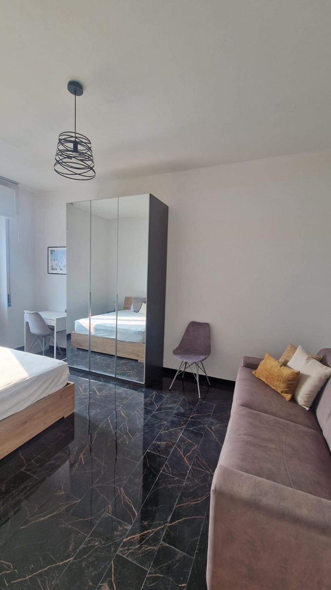 Domus Serena centrale per 4 persone