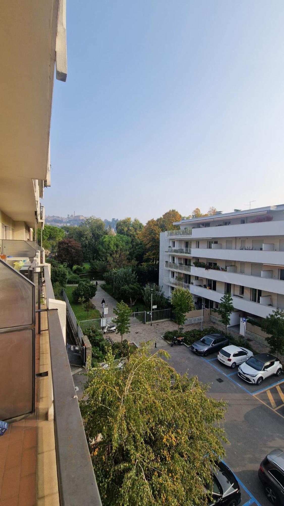 Domus Serena centrale per 4 persone