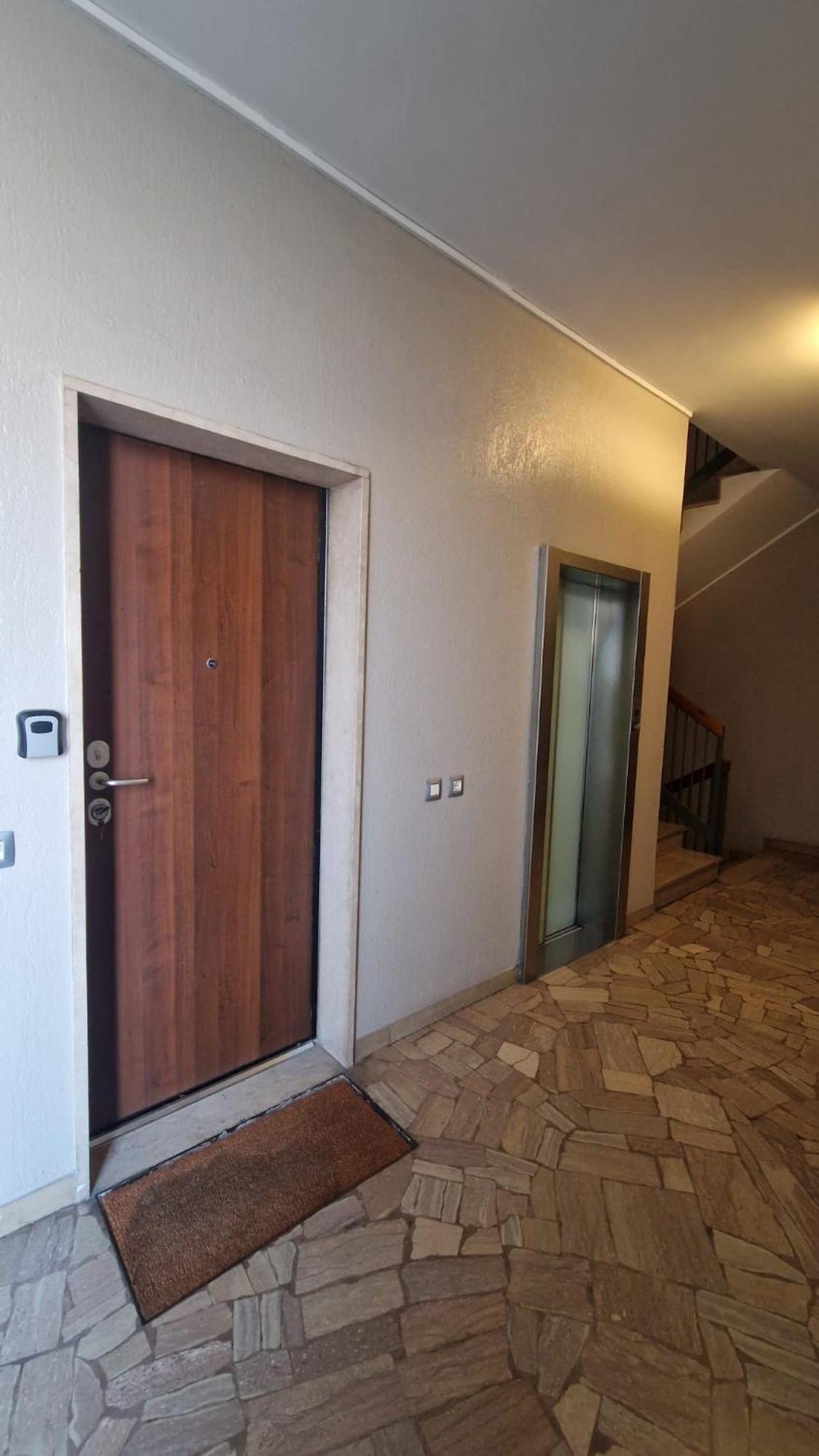 Domus Serena centrale per 4 persone