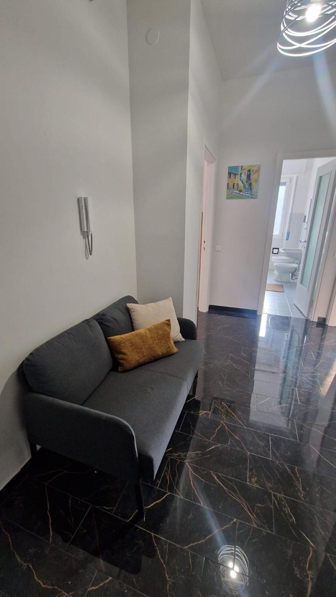 Domus Serena centrale per 4 persone