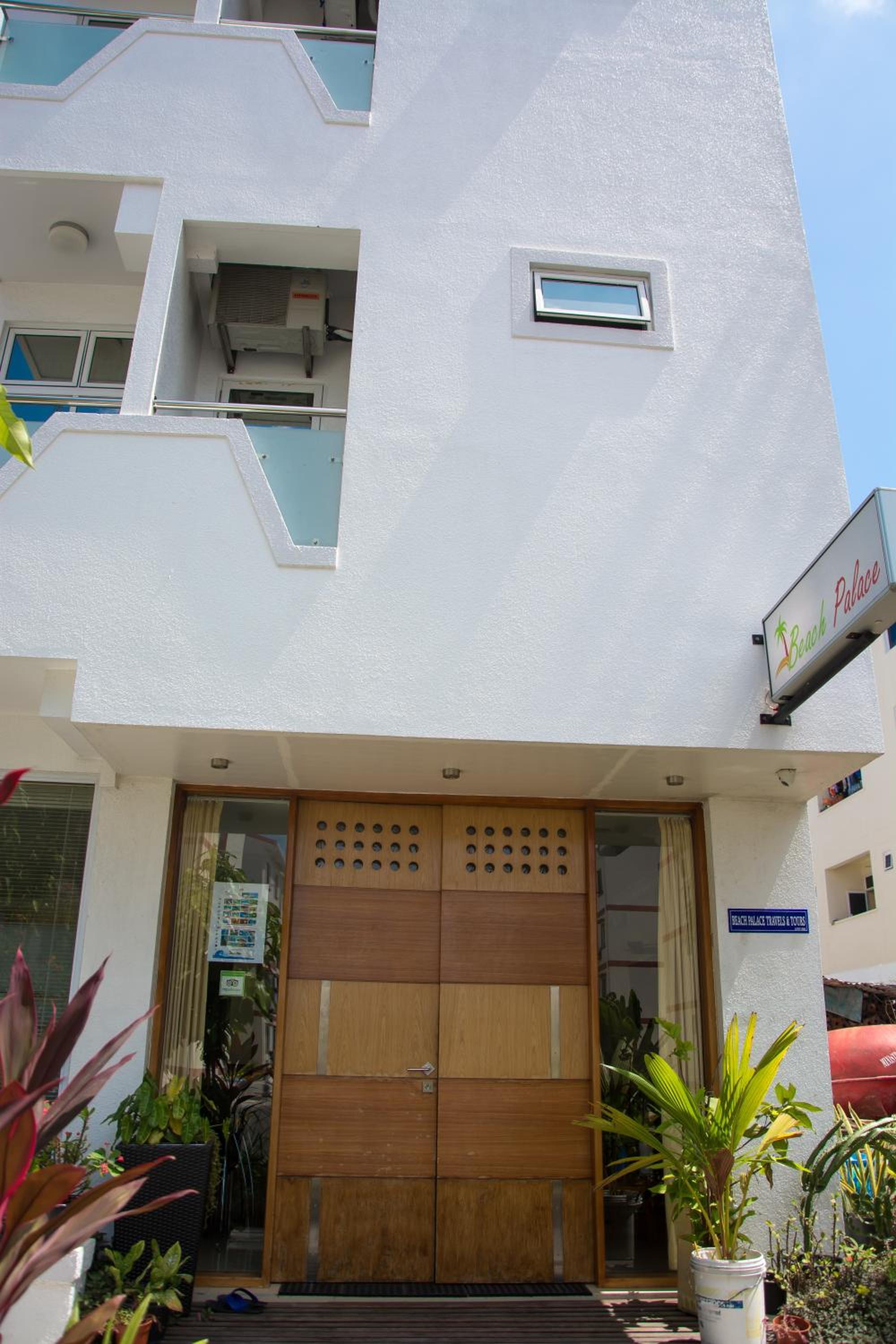 Beach Palace photo 1