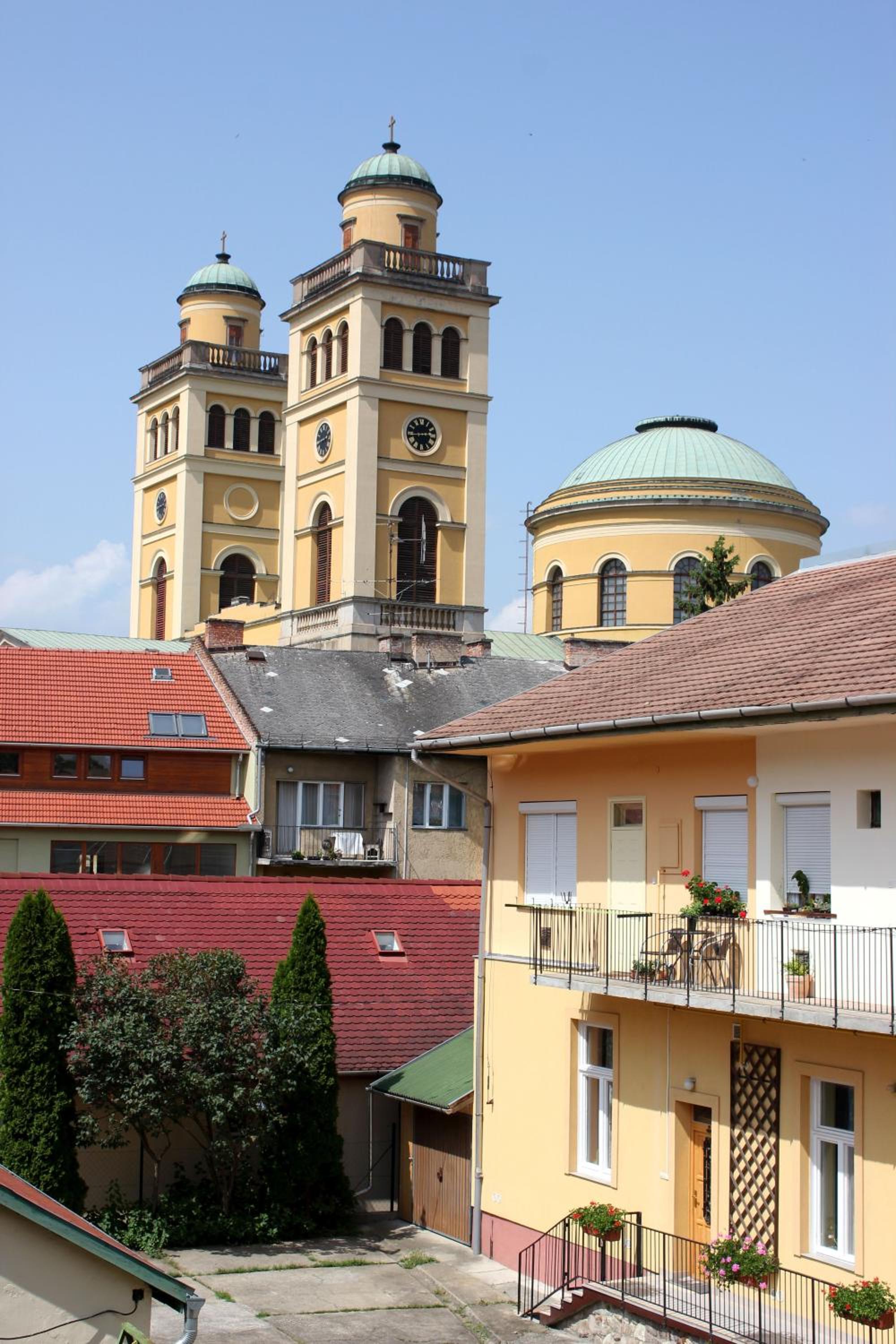 Veva Apartman - Eger Magánszálláshely view 2