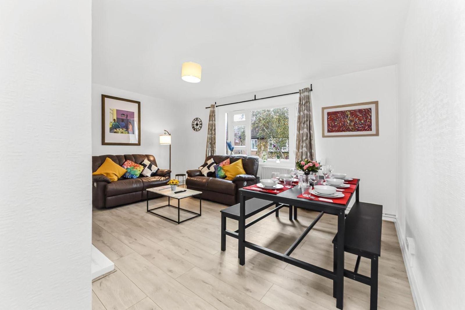 Quiet and bright 3 bed Apartment in Wandsworth