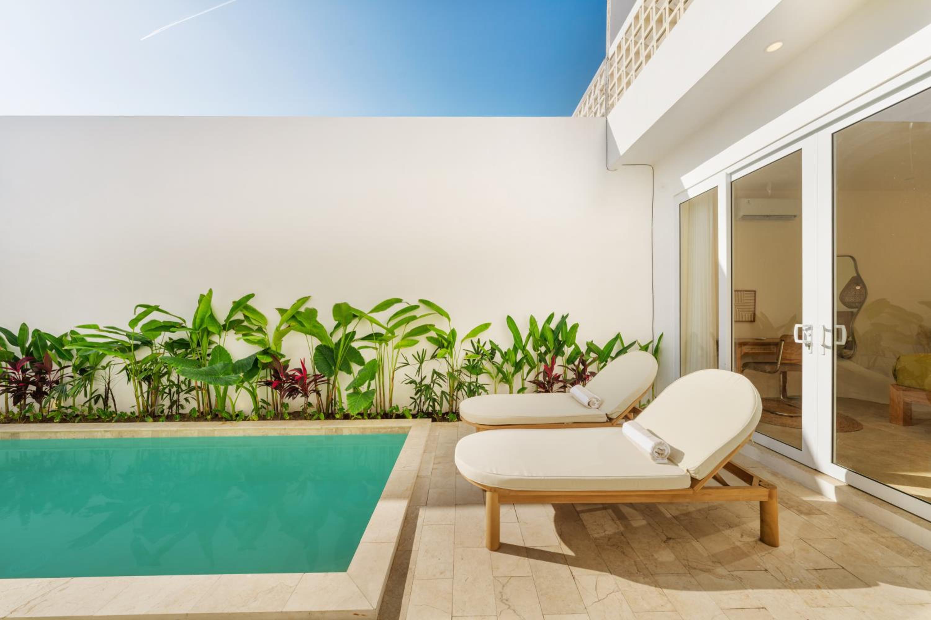 Sira Rosa Villa 2BR with Rooftop Oasis