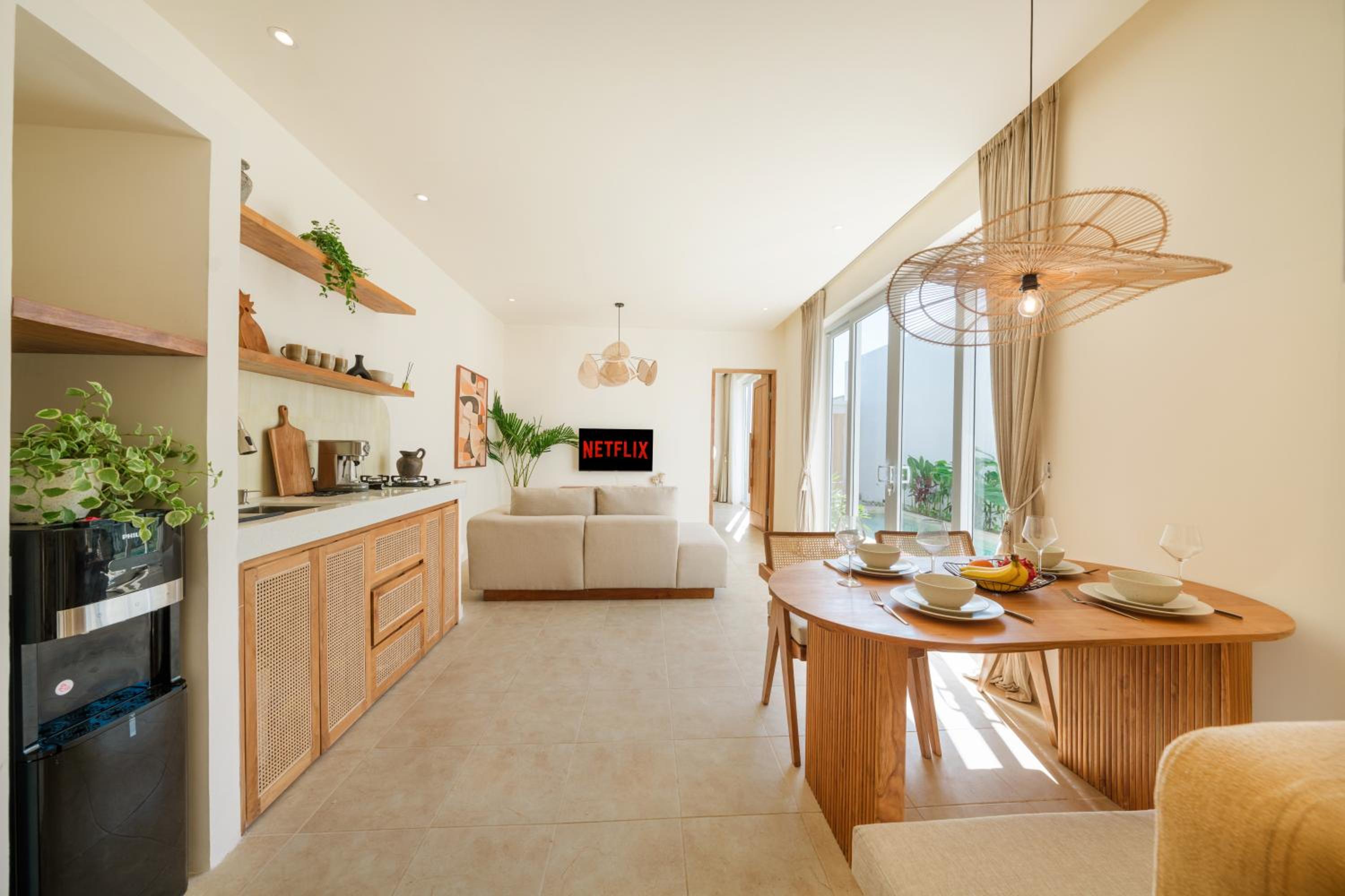 Sira Rosa Villa 2BR with Rooftop Oasis