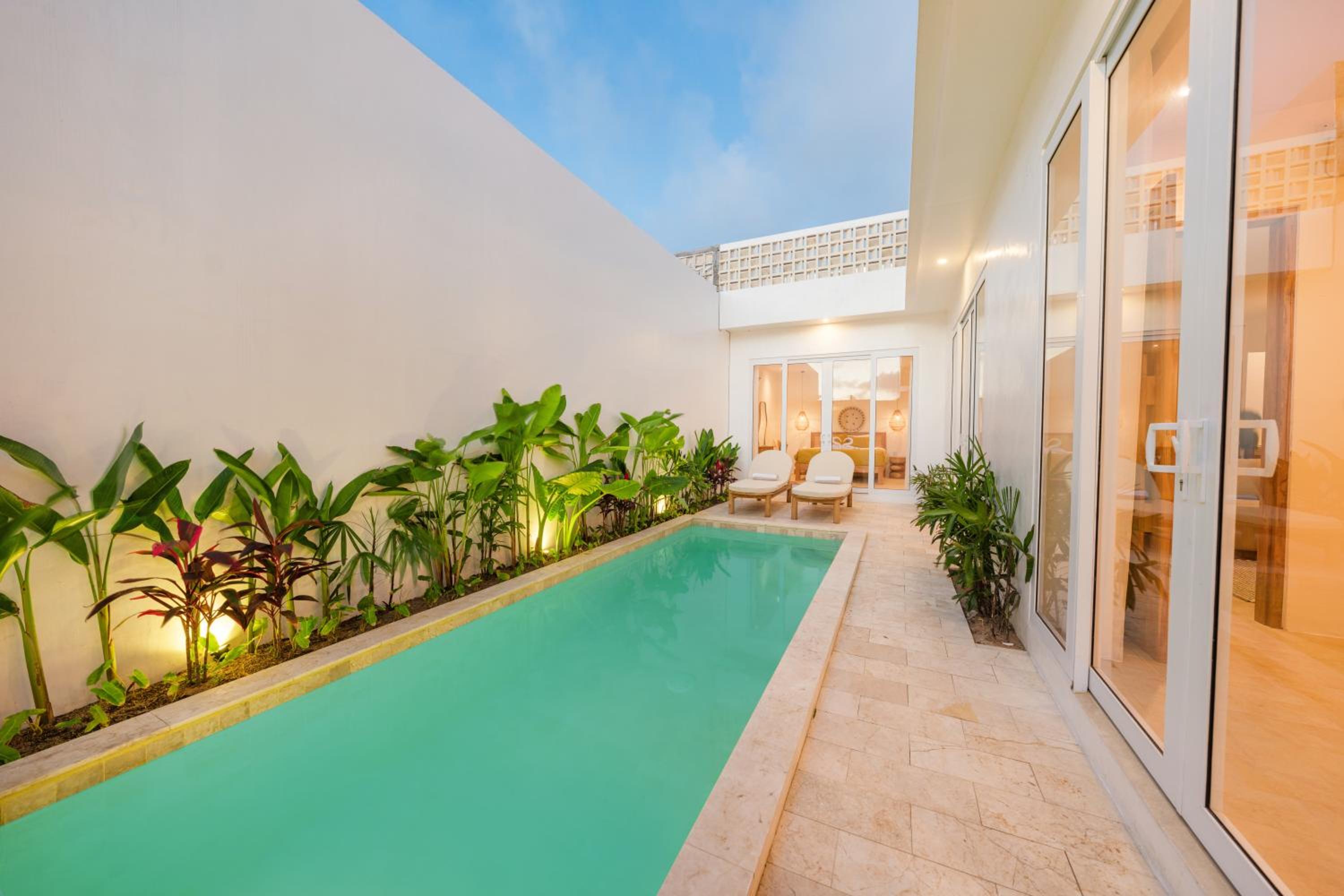 Sira Rosa Villa 2BR with Rooftop Oasis