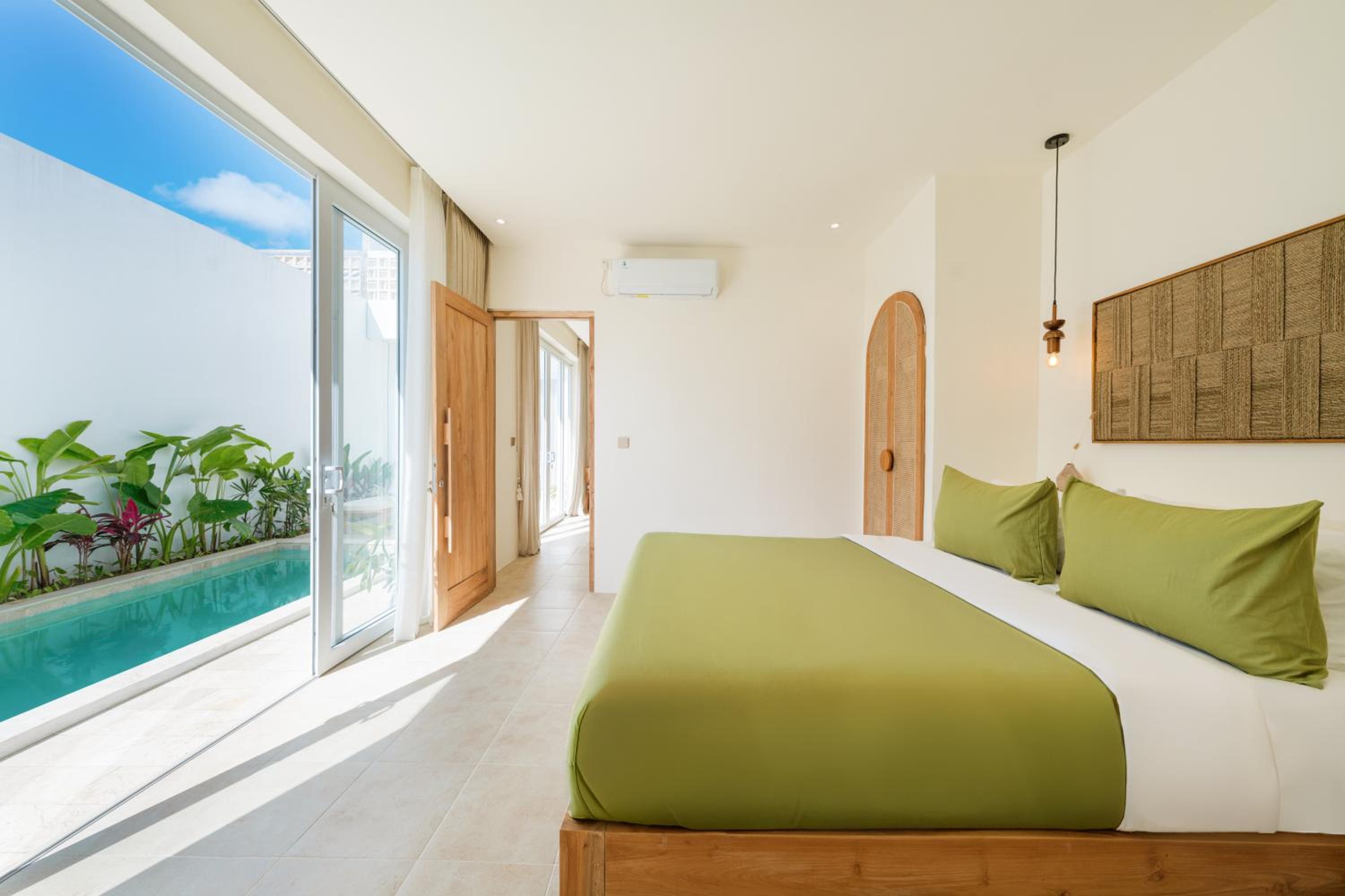 Sira Rosa Villa 2BR with Rooftop Oasis
