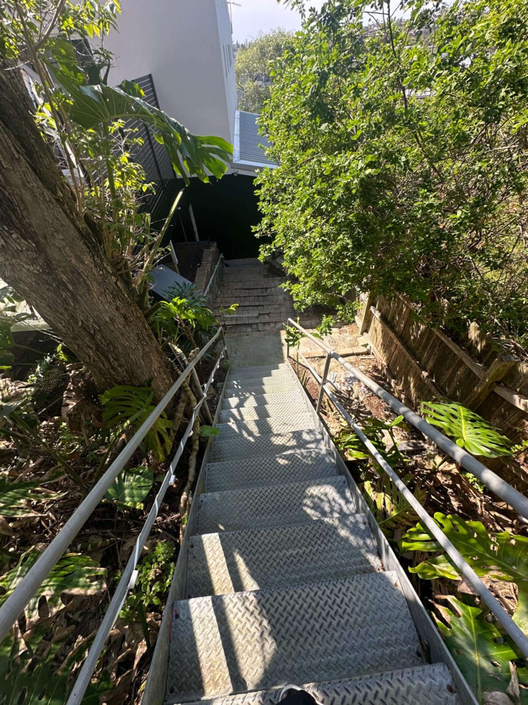 Affordable Luxury Stay Near Manly Beach
