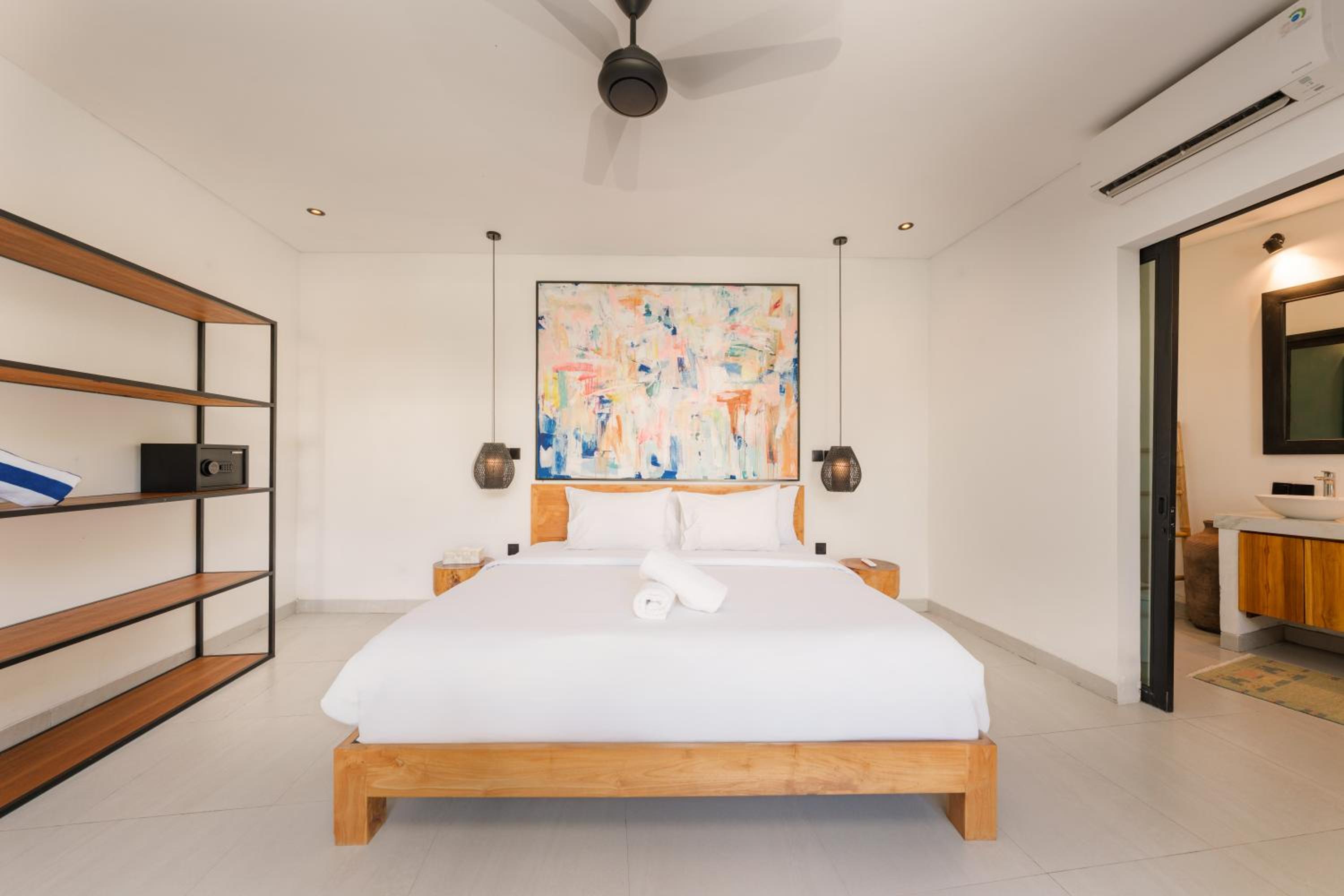 Spacious 5BR Modern Simplicity, Near Canggu's Best