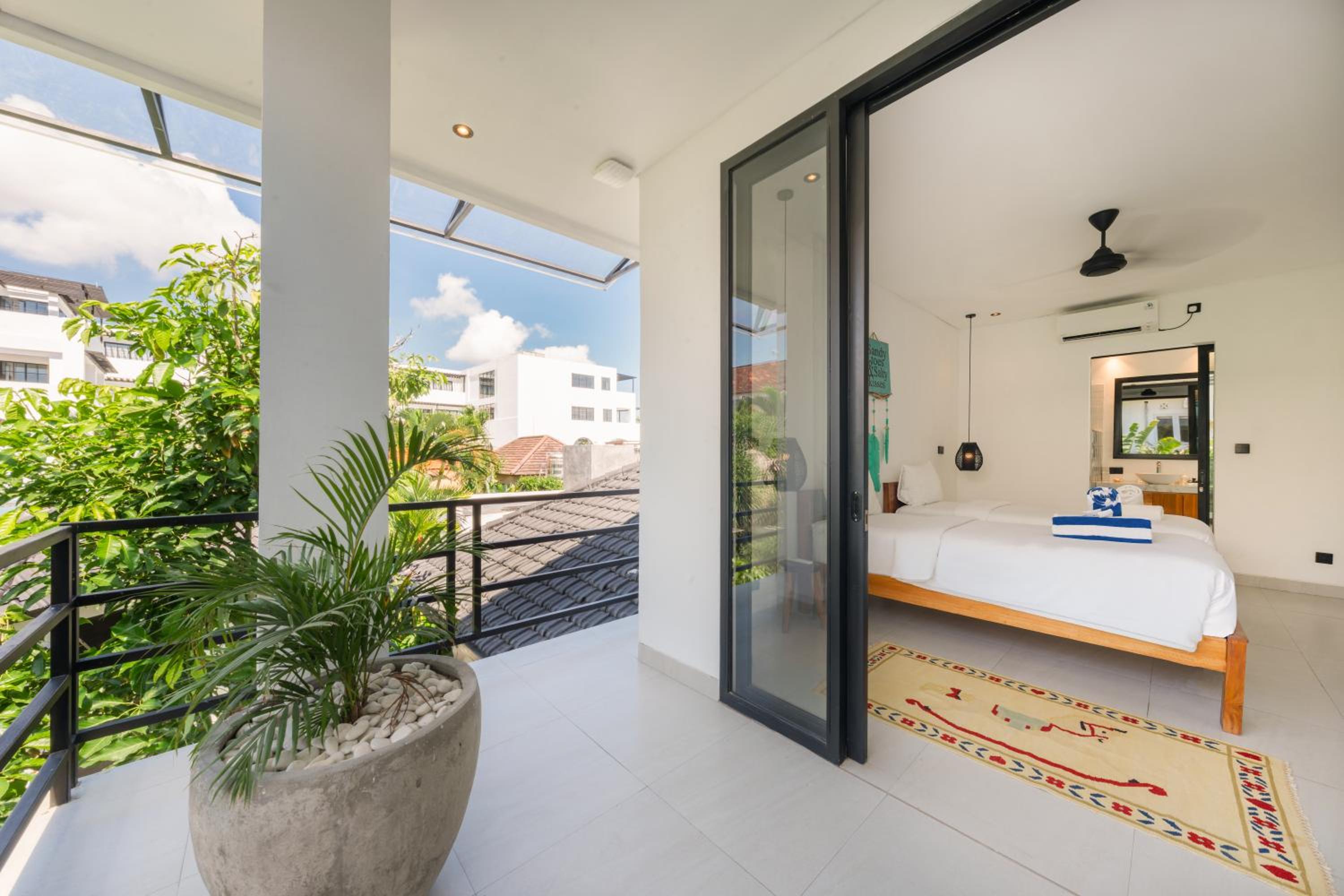Spacious 5BR Modern Simplicity, Near Canggu's Best